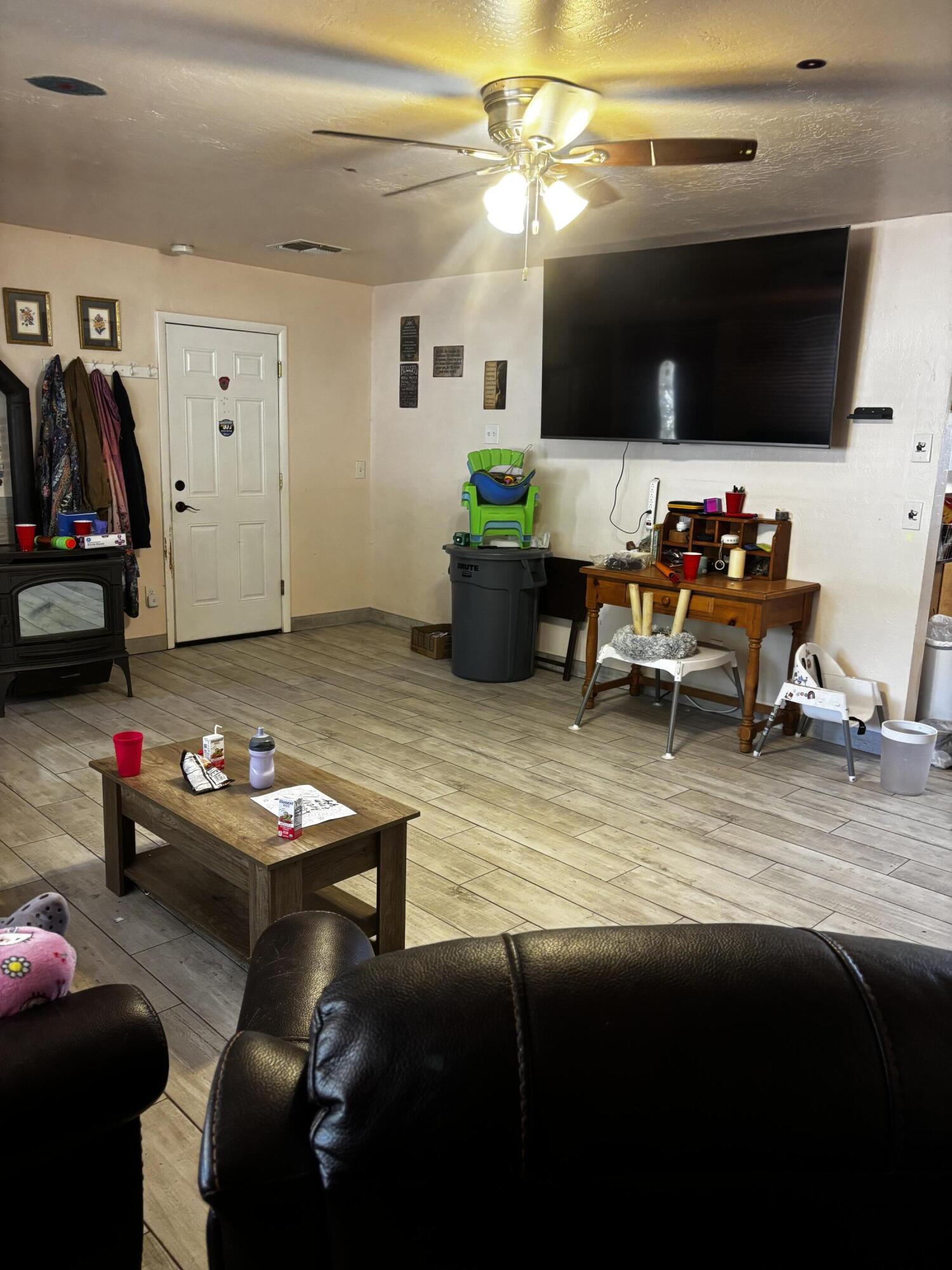 1205 N Mclane Road