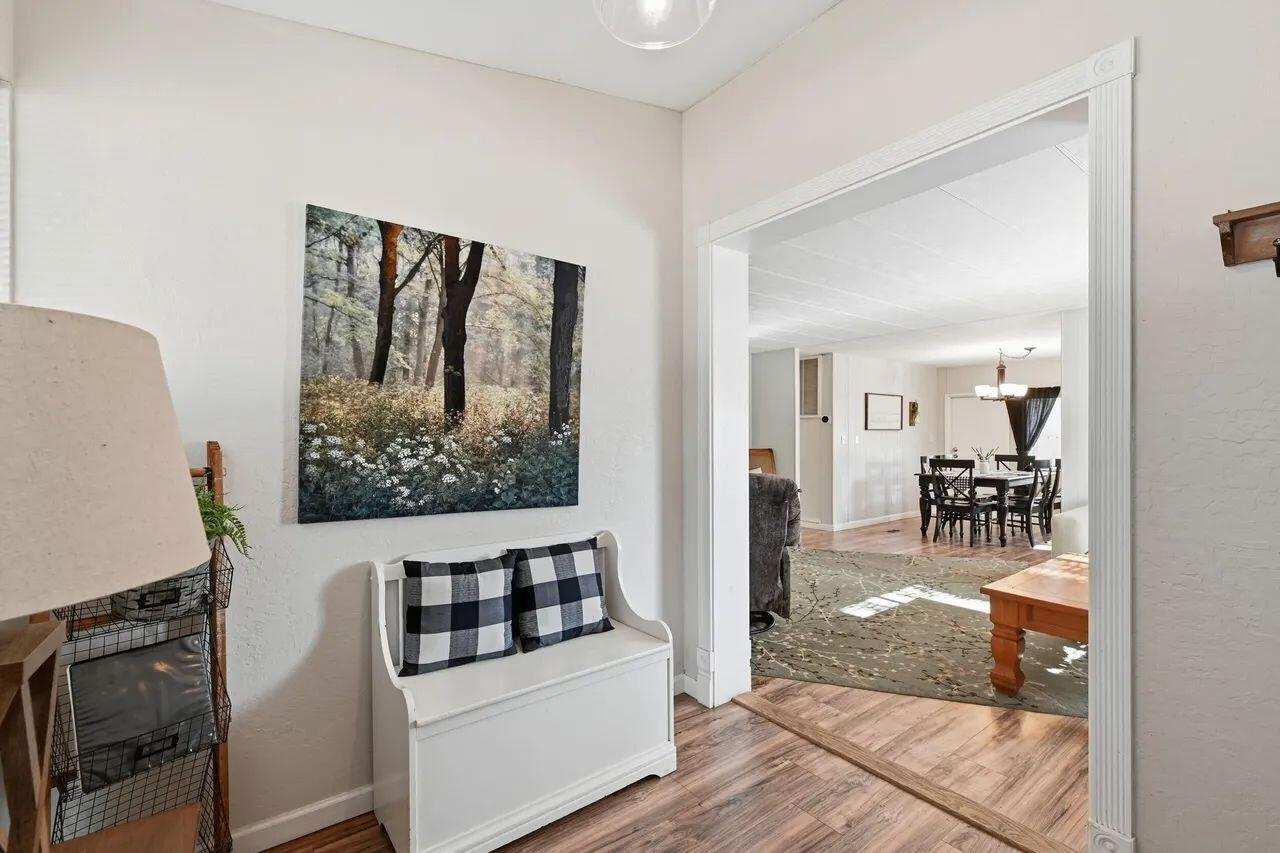 703 W Colt Circle