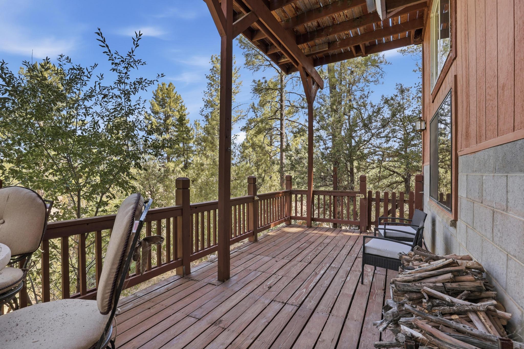 3407 N Ridge Trail