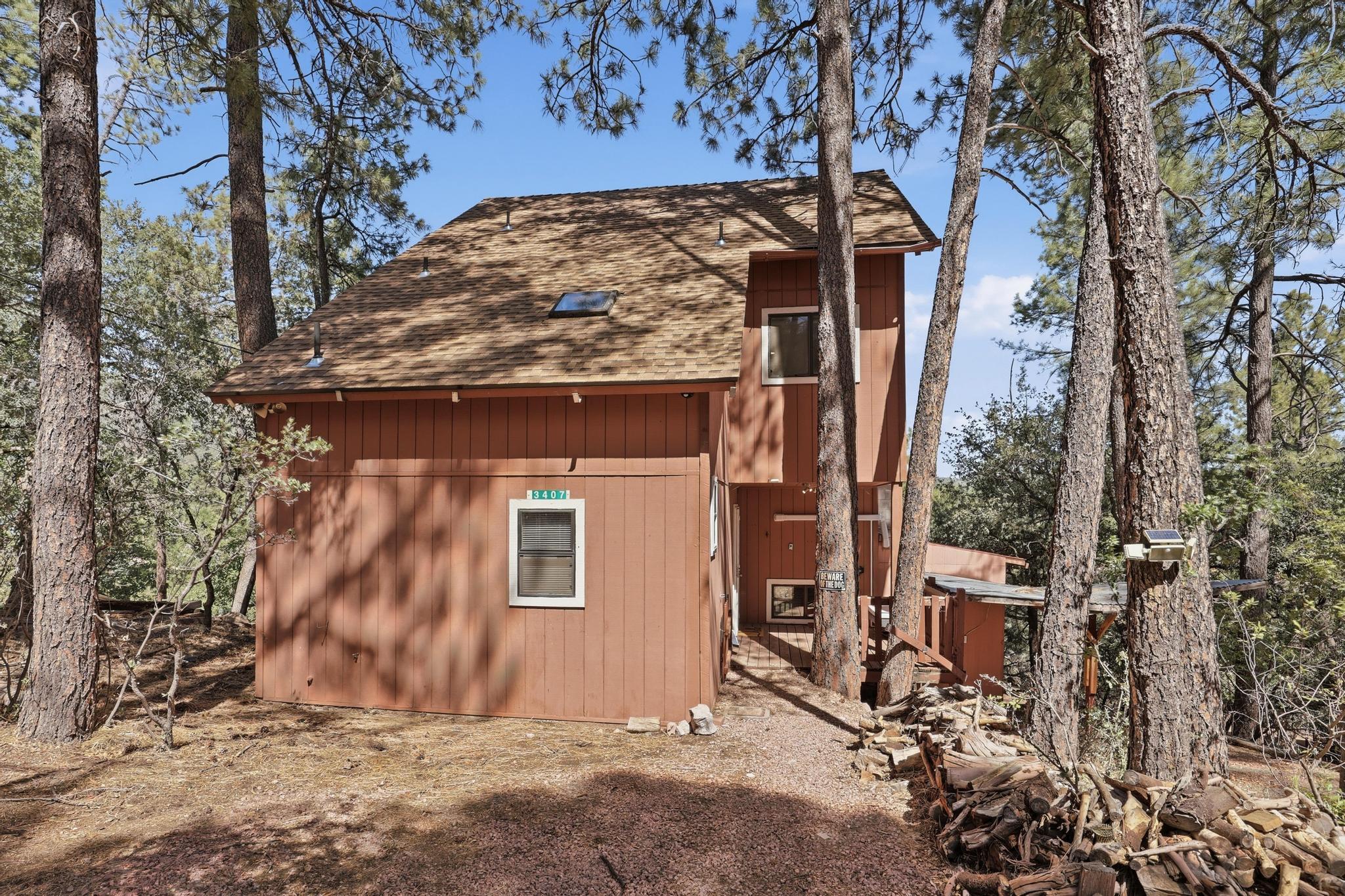 3407 N Ridge Trail