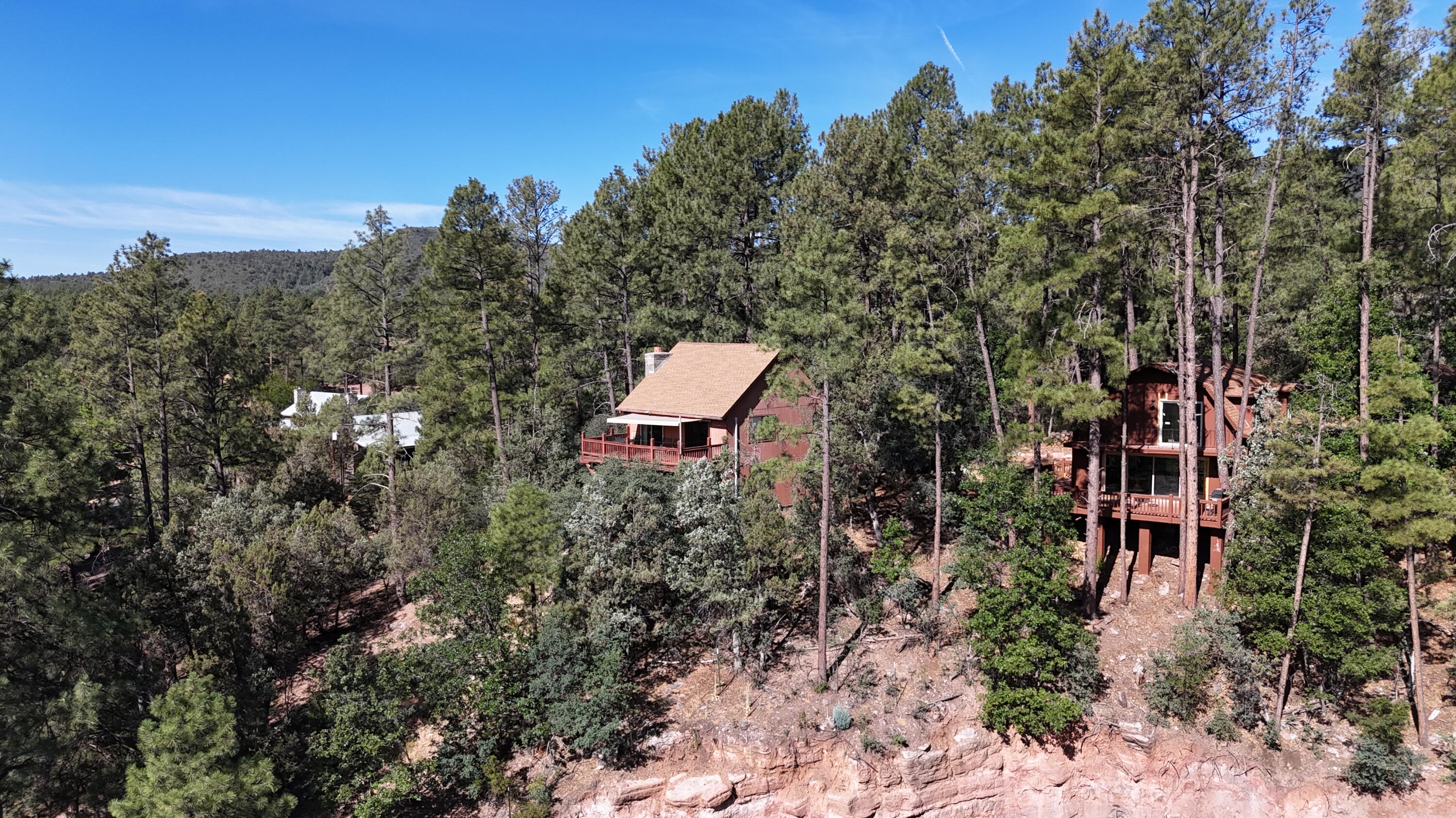 3407 N Ridge Trail