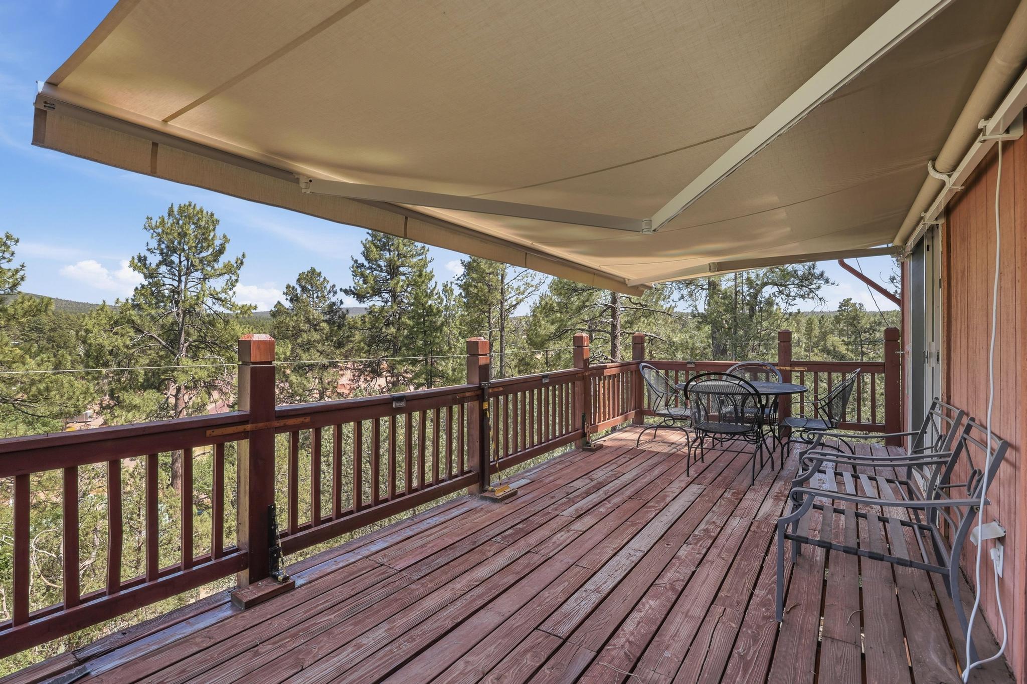 3407 N Ridge Trail