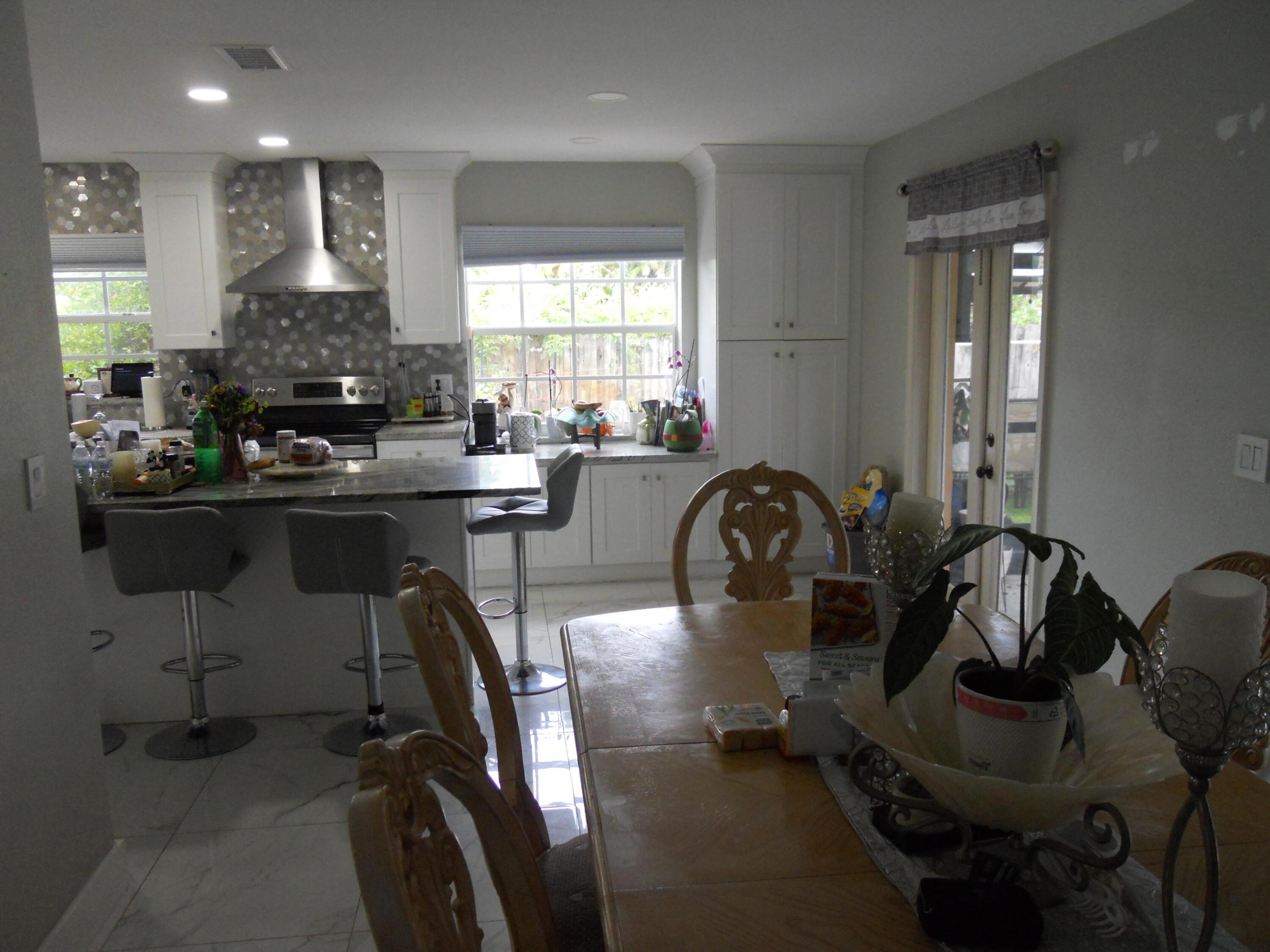 2755 NW 84th Avenue