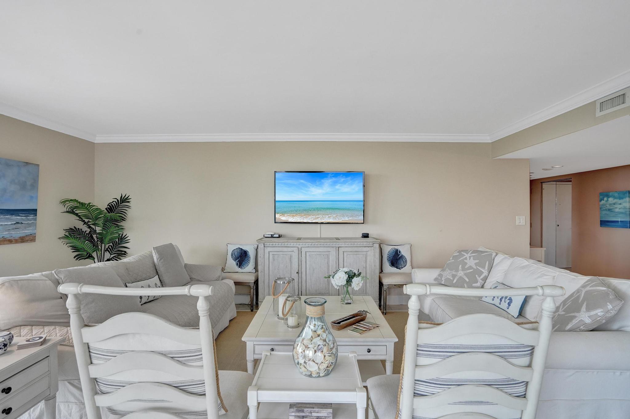 1010 S Ocean Boulevard 808