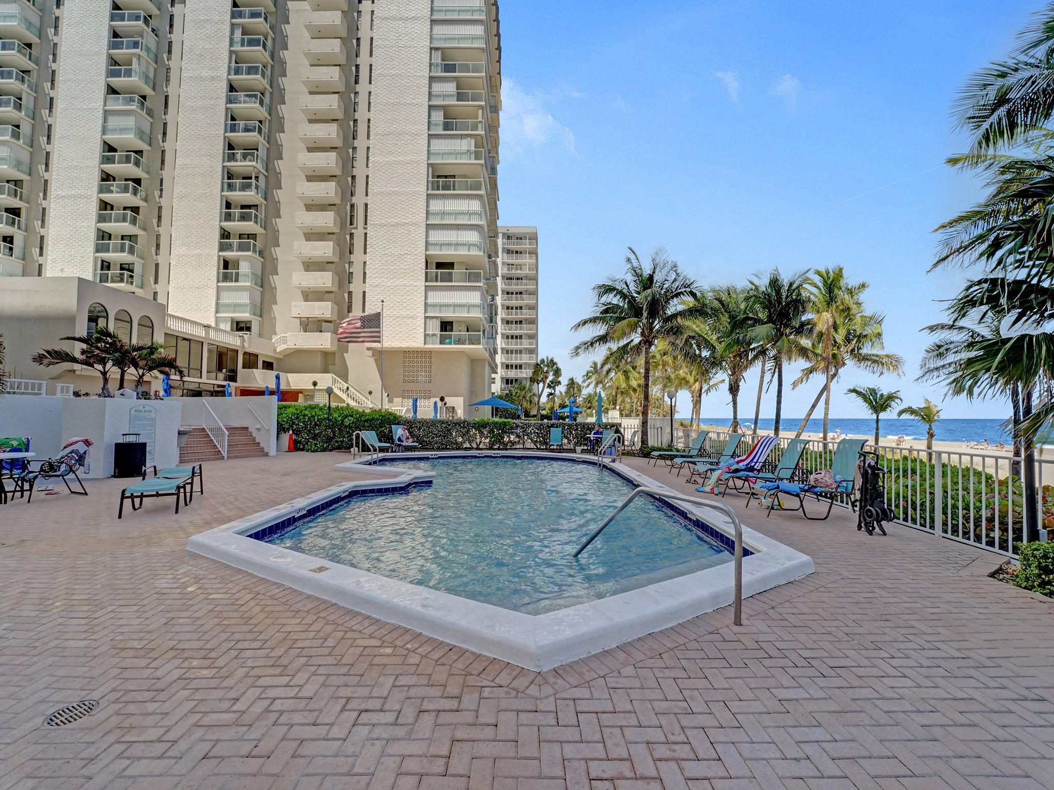 1010 S Ocean Boulevard 808