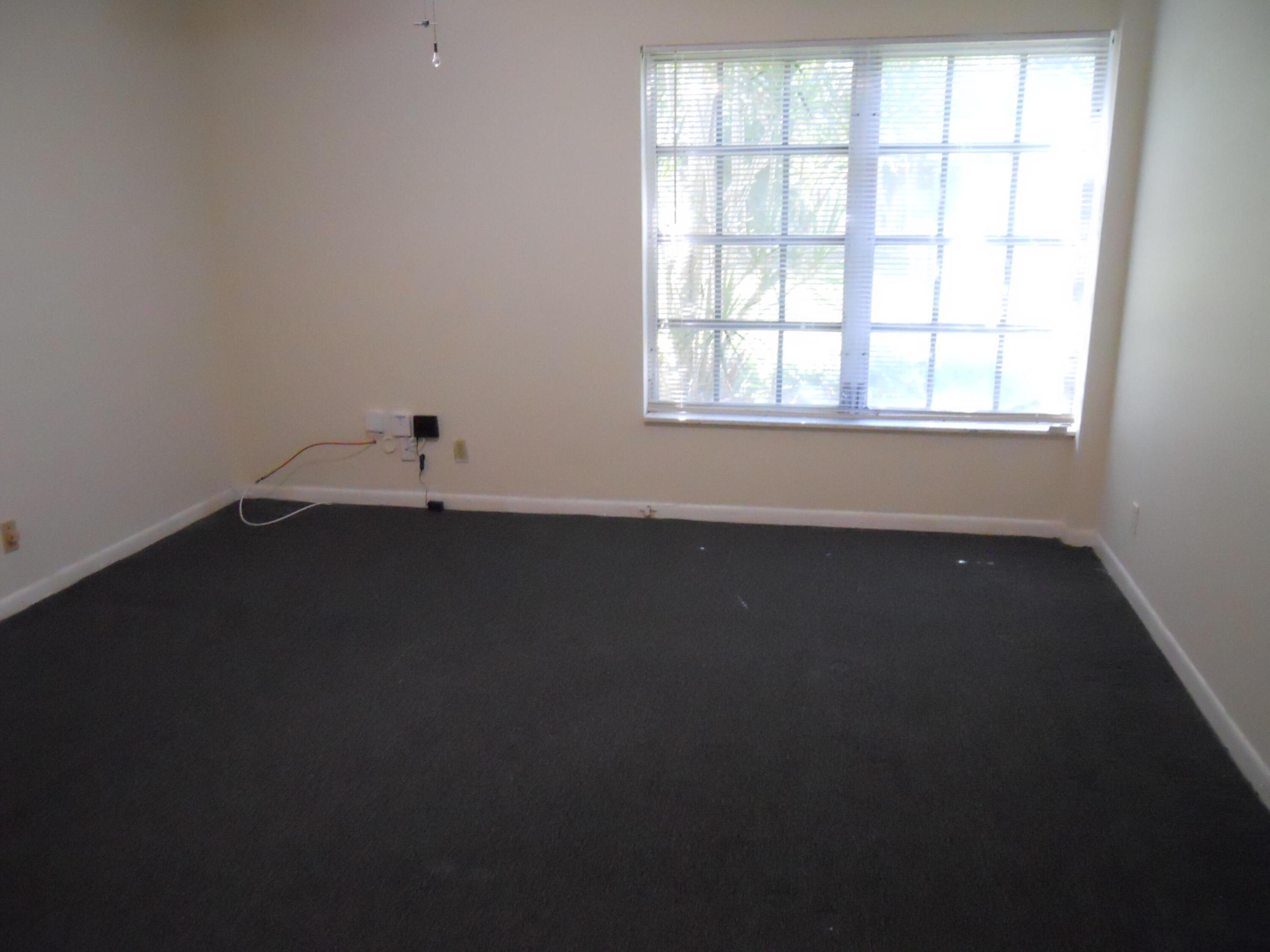 250 NE 20th Street 123s