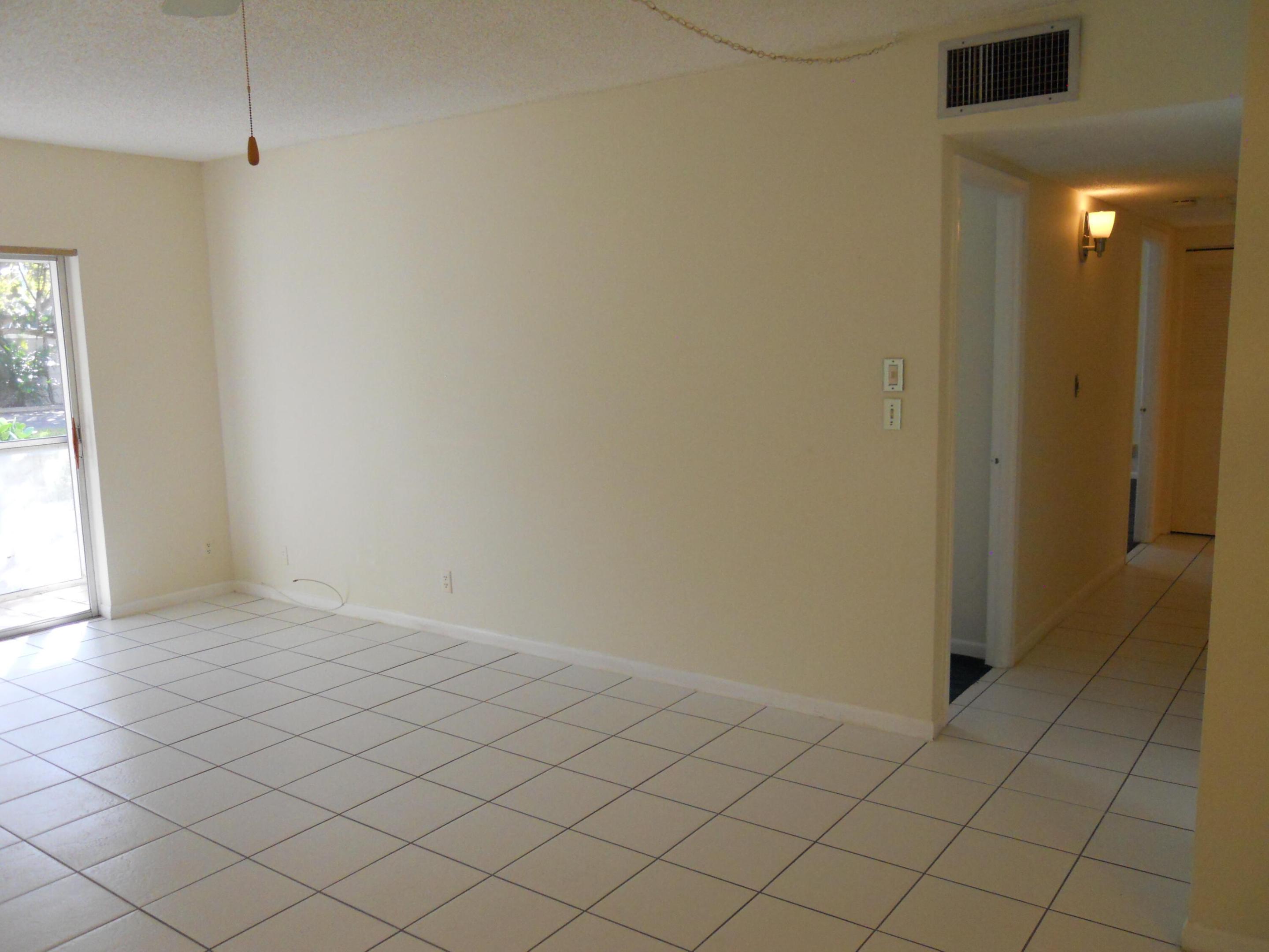 250 NE 20th Street 123s