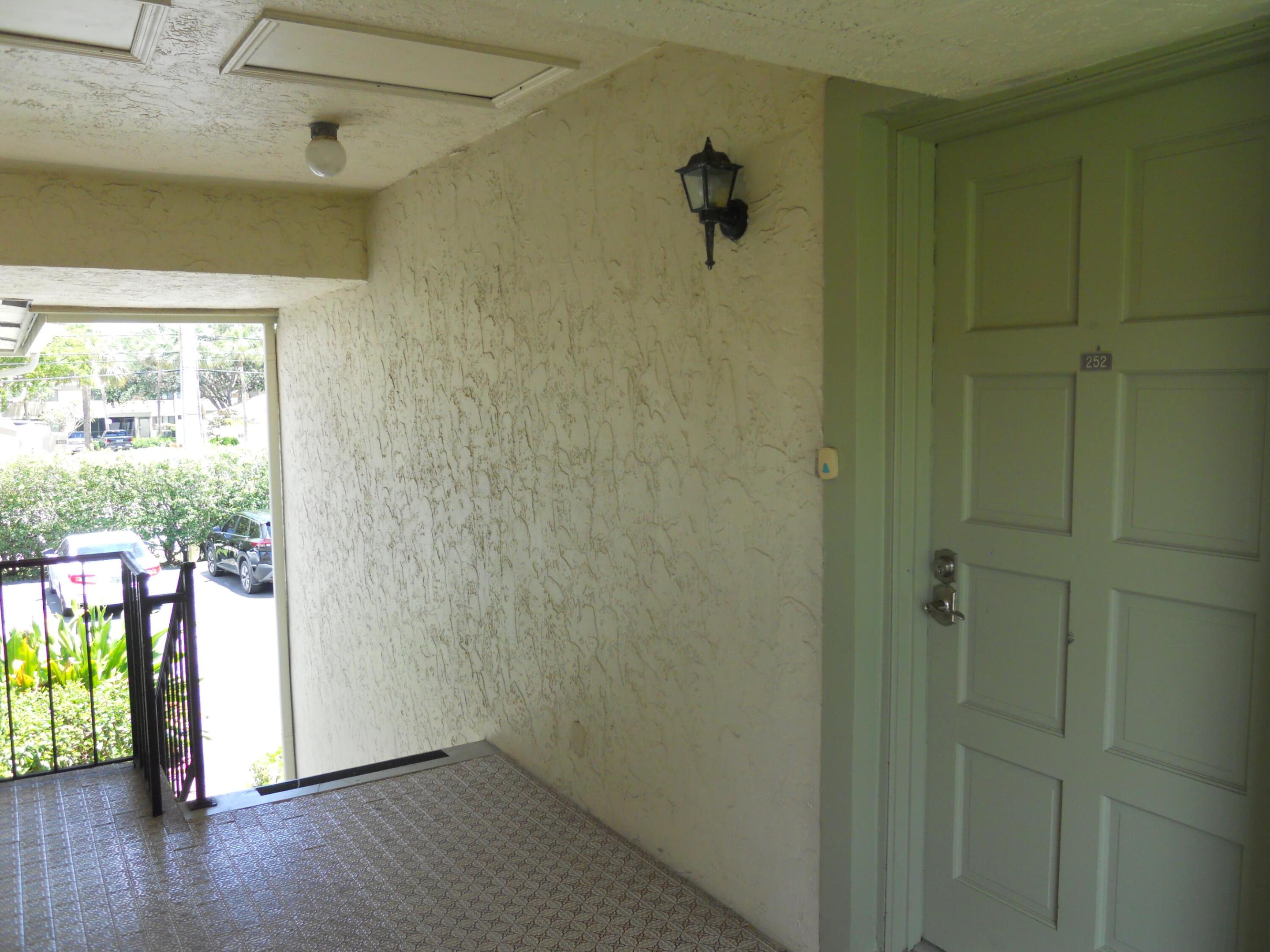 1150 NW 13th Street 252