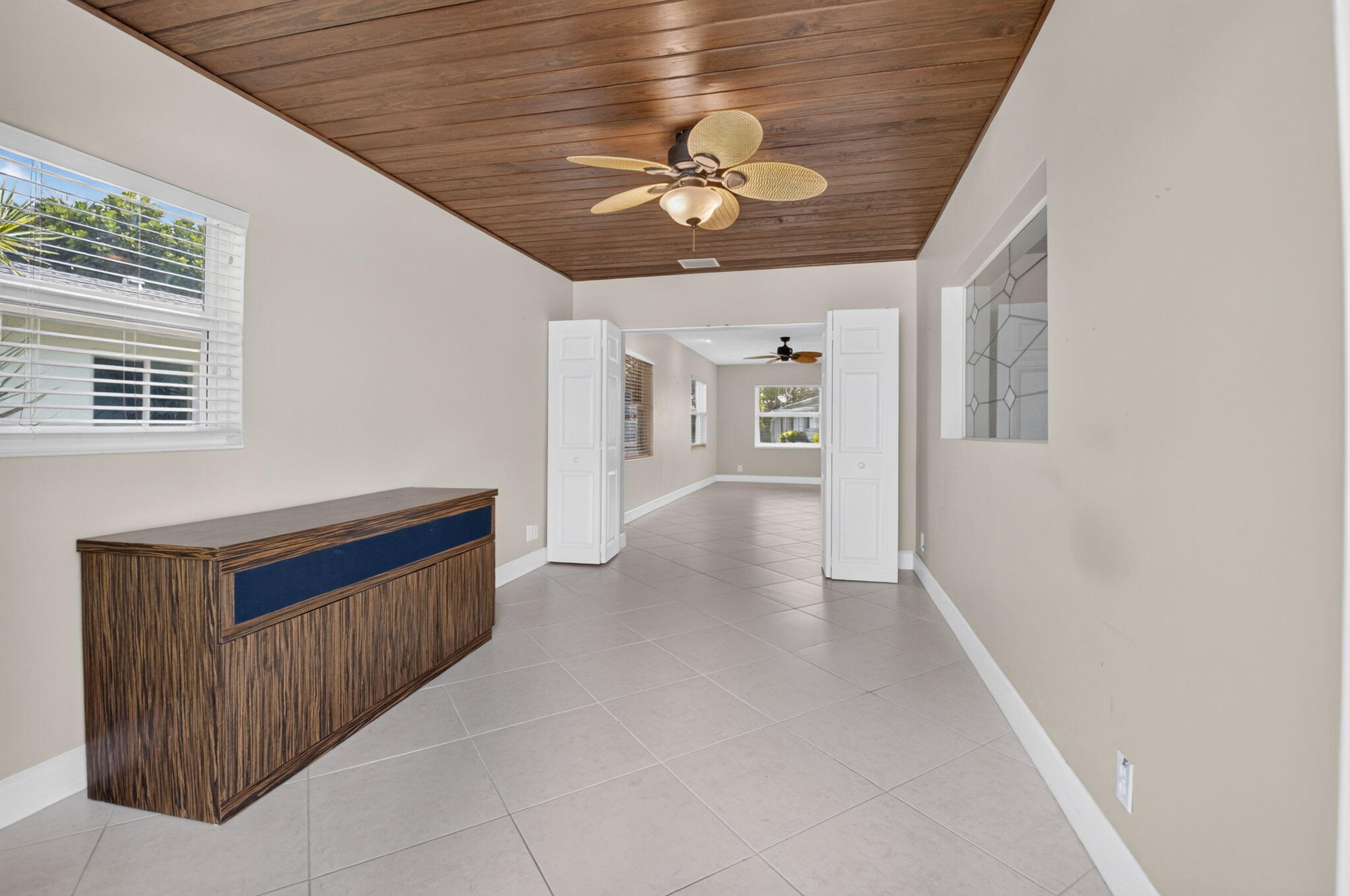 6103 Stanley Lane