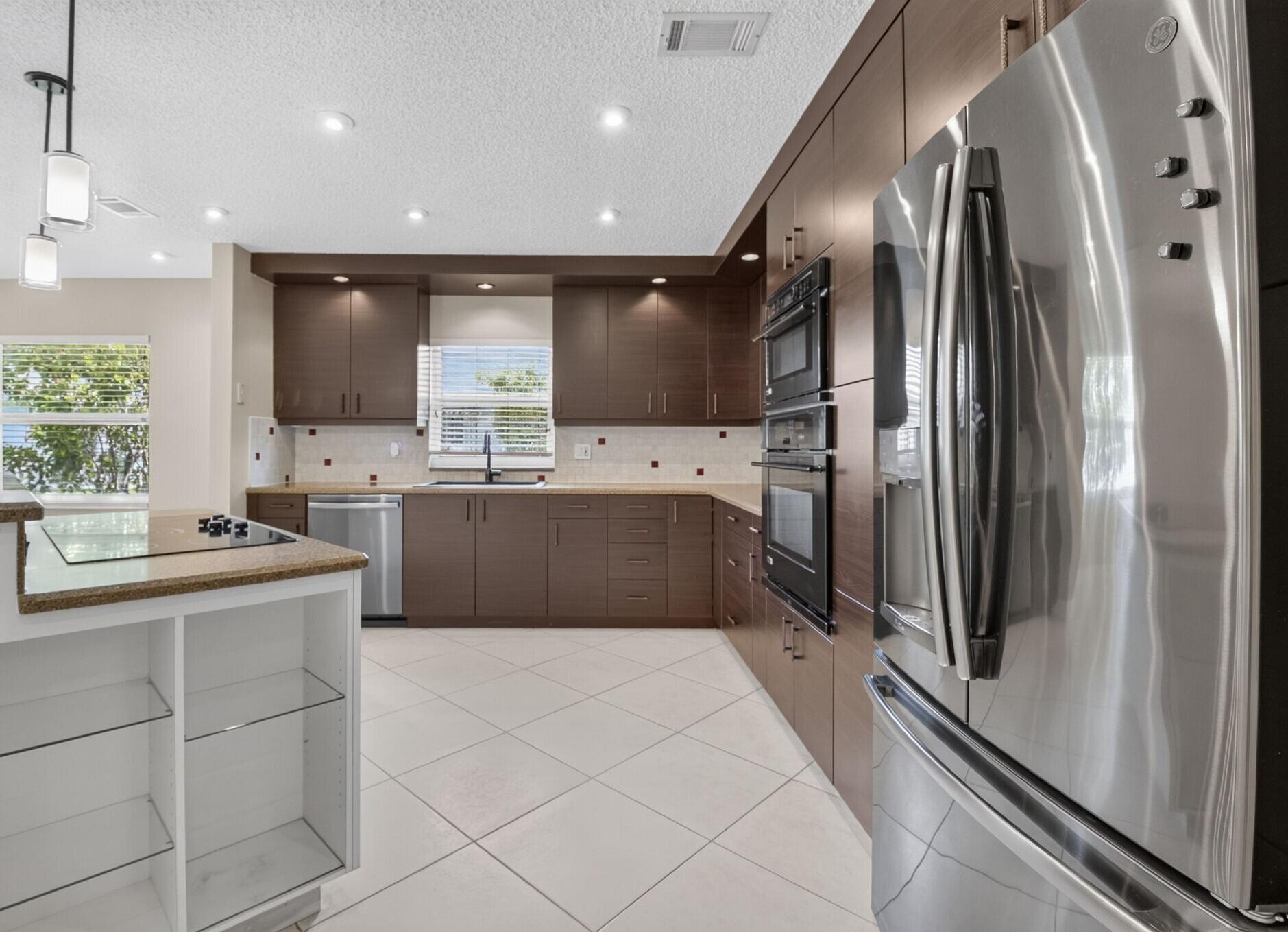 6103 Stanley Lane