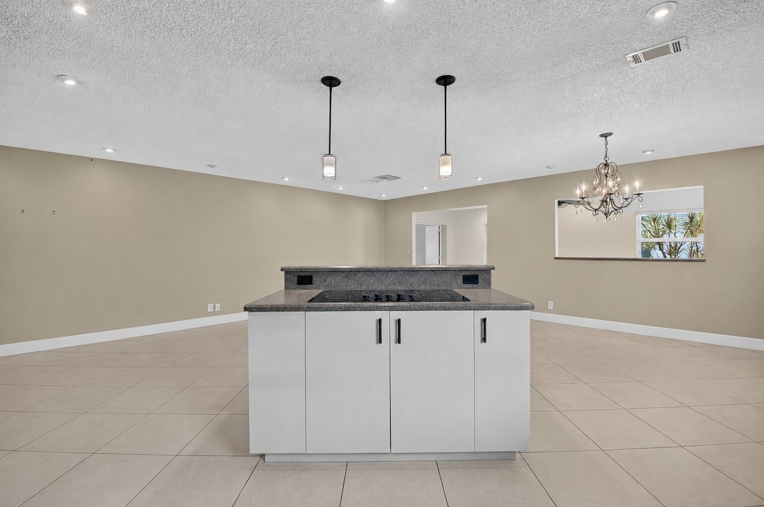 6103 Stanley Lane
