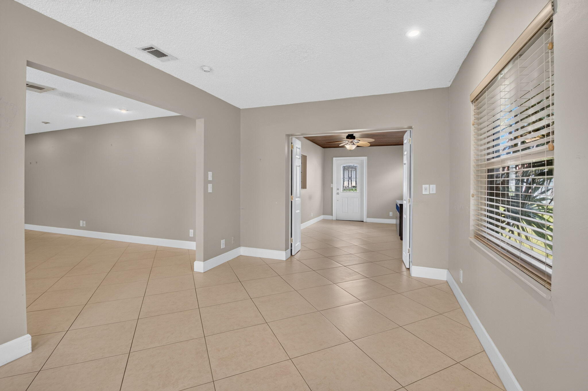6103 Stanley Lane
