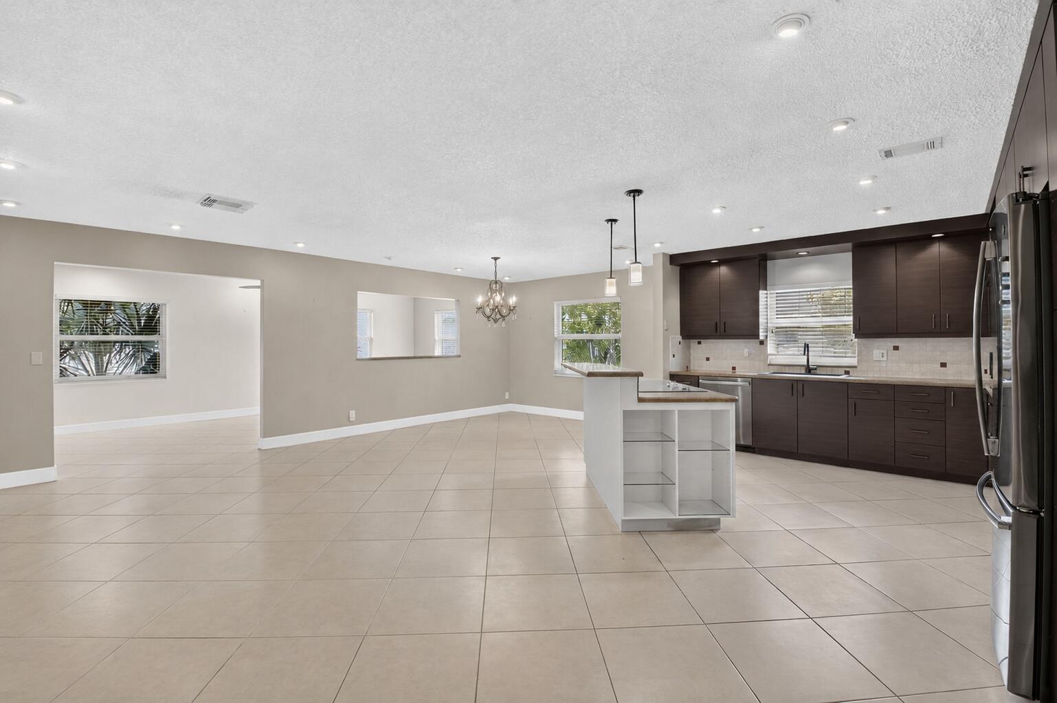 6103 Stanley Lane