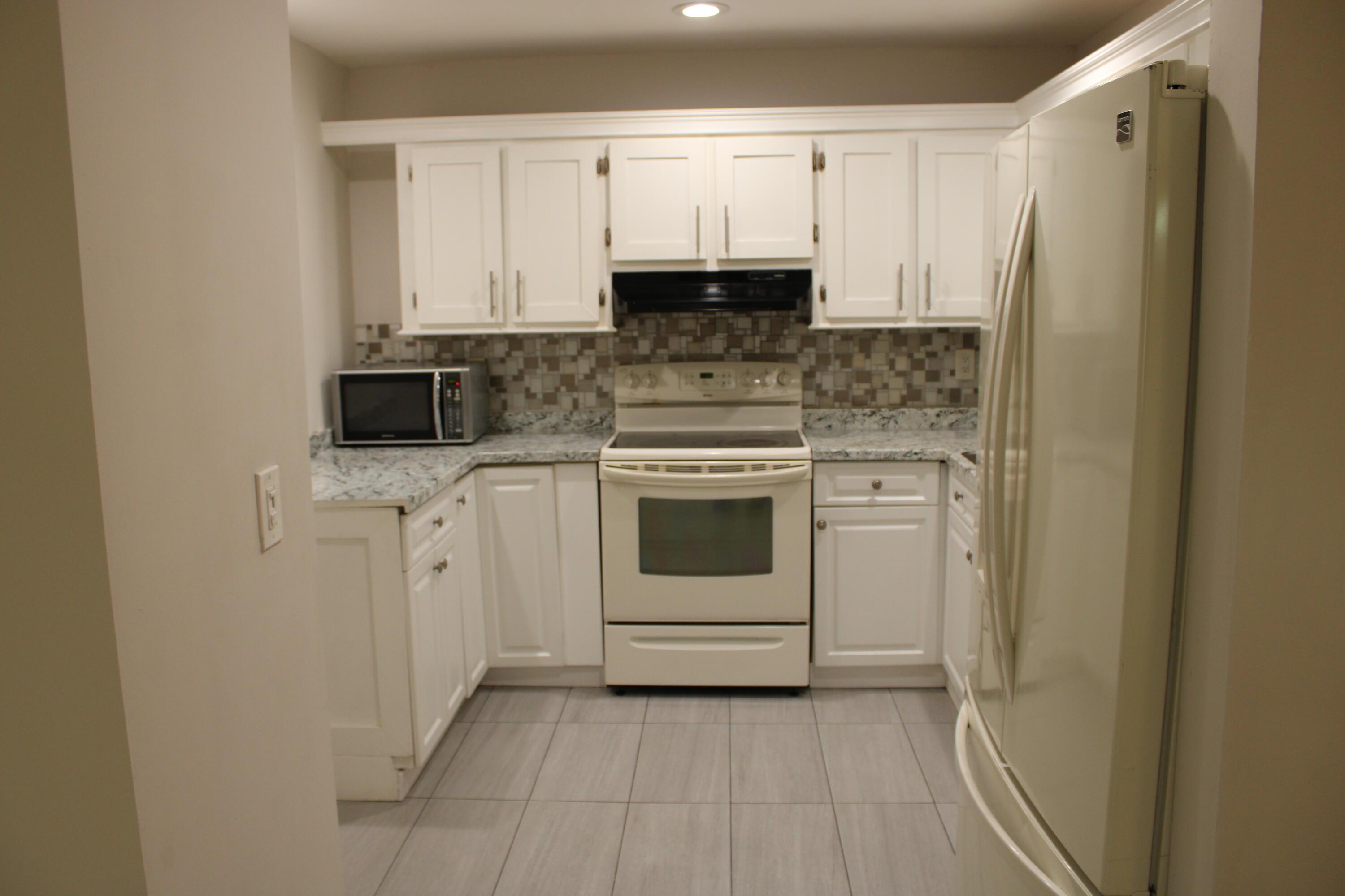 5337 NW 5th Street
