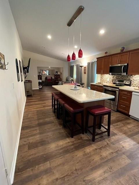 8592 Jasmine Way 8592