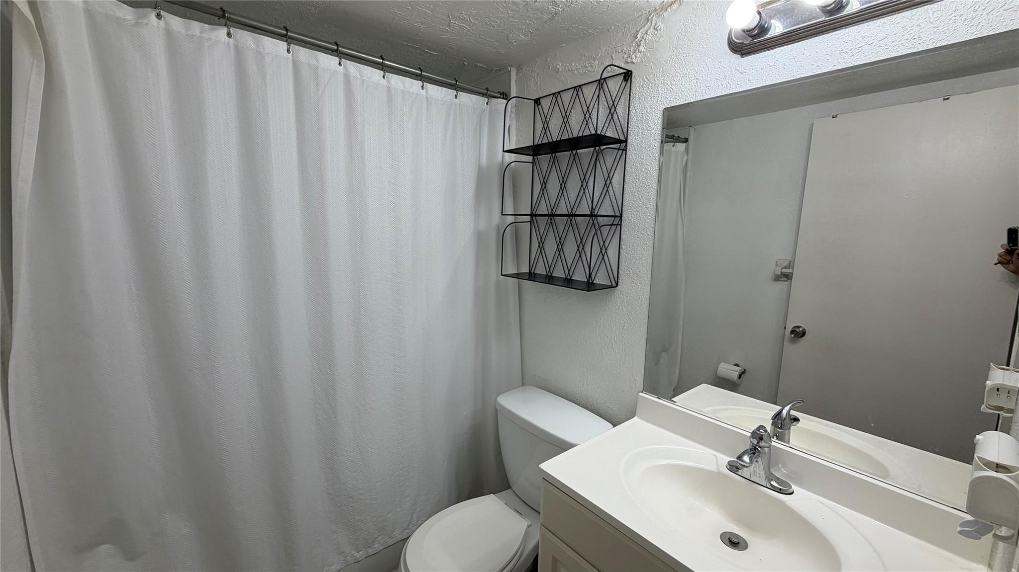 344 SE 11th Avenue 3