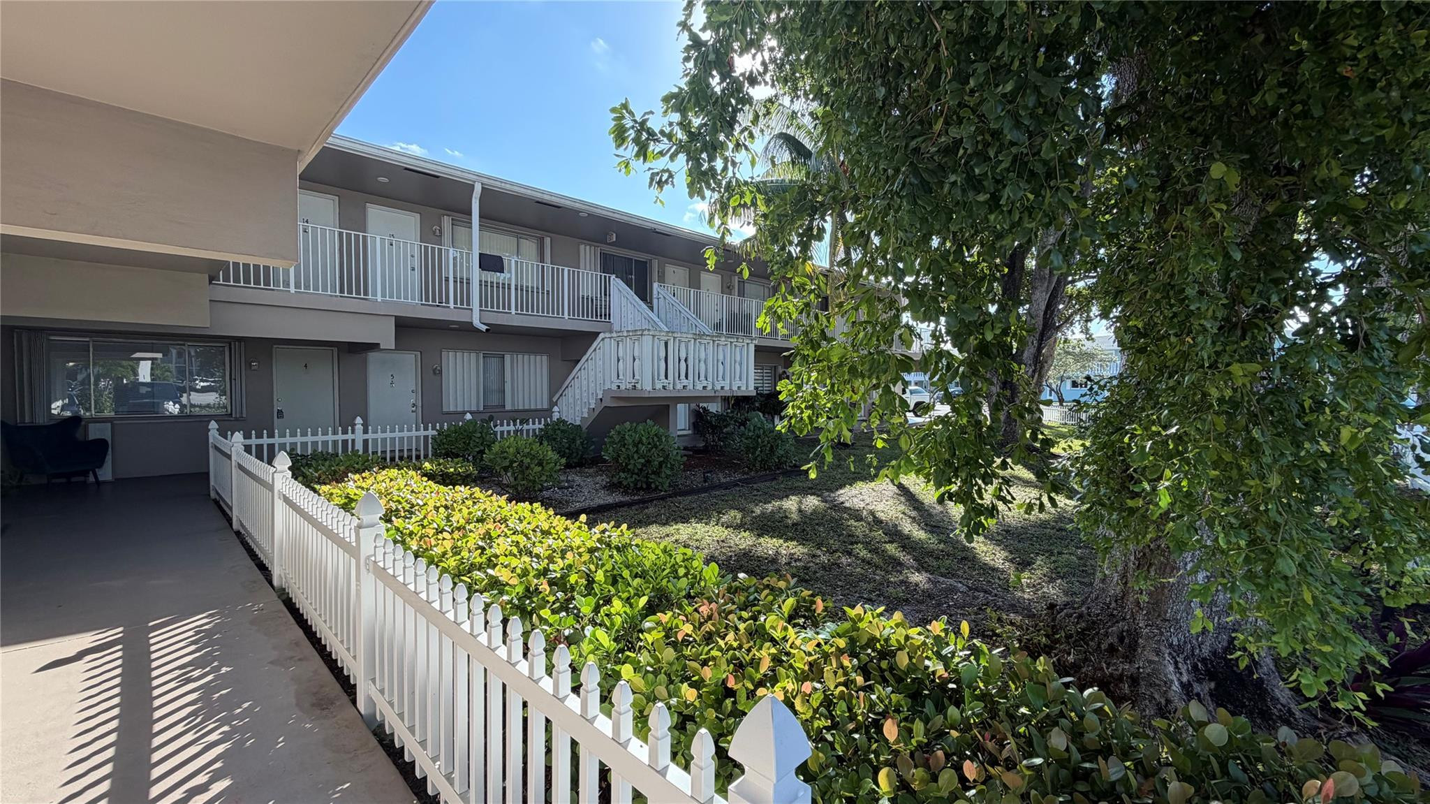 344 SE 11th Avenue 3