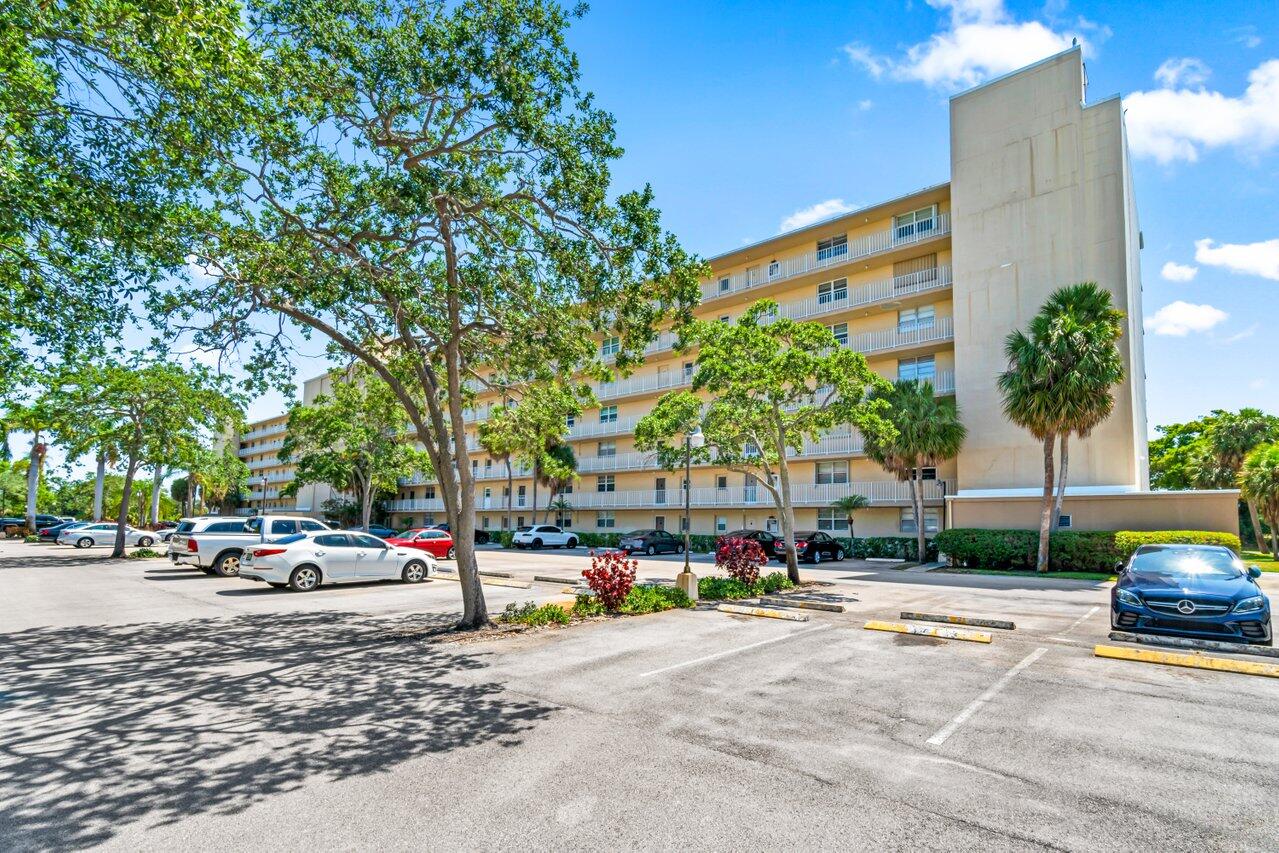 5700 NW 2nd Avenue 403