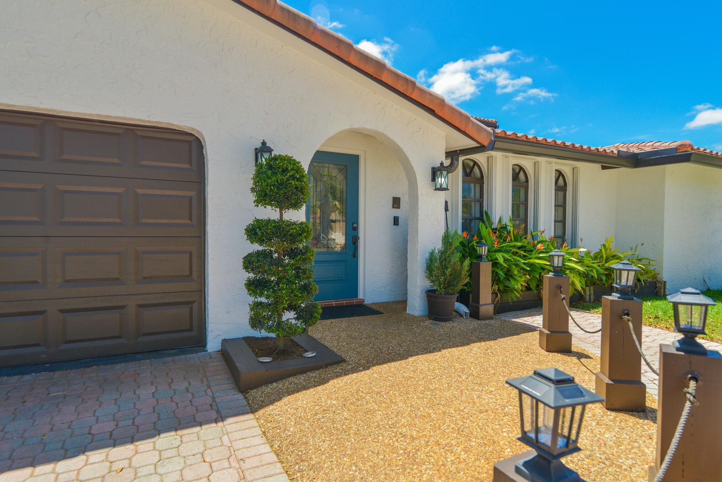 8724 NW 27th Street