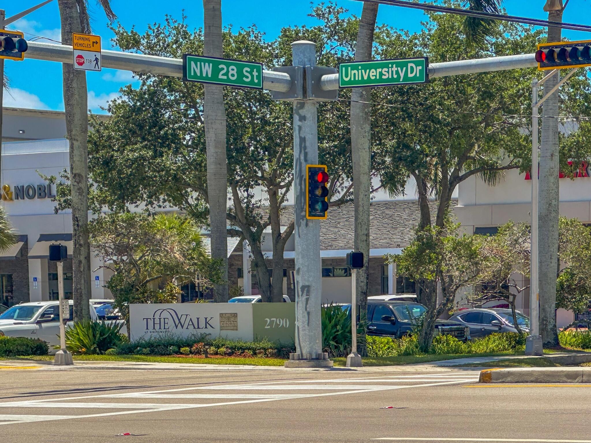 8724 NW 27th Street