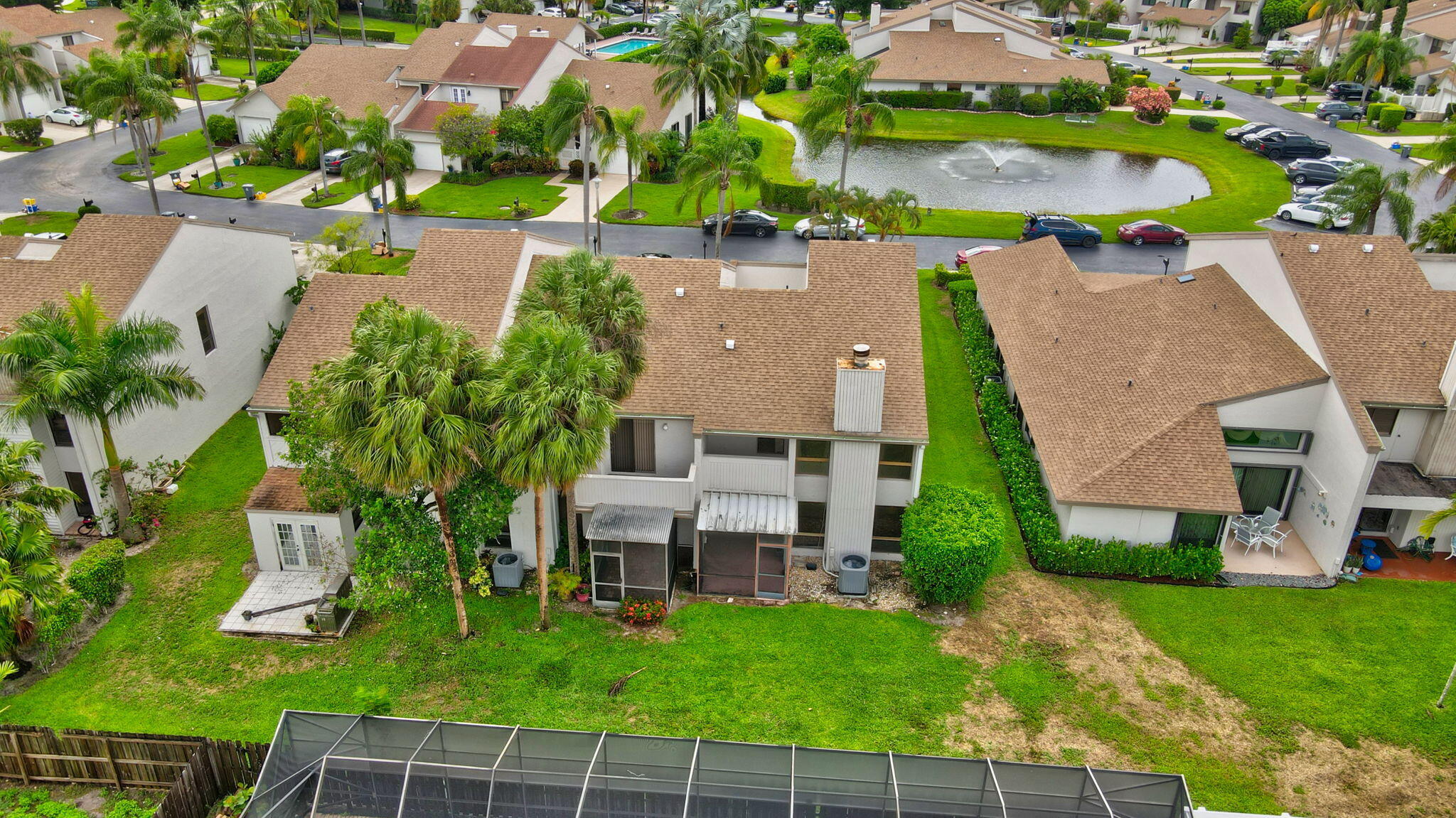 6730 Canary Palm Circle