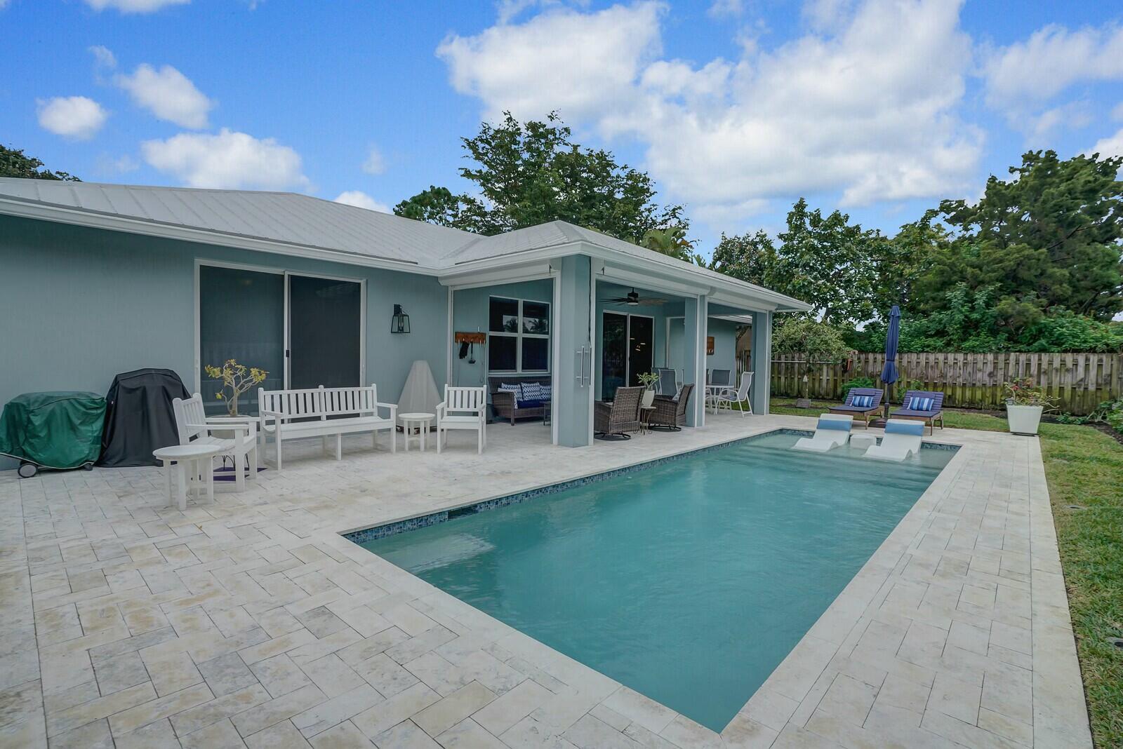 2633 SW 5th Street