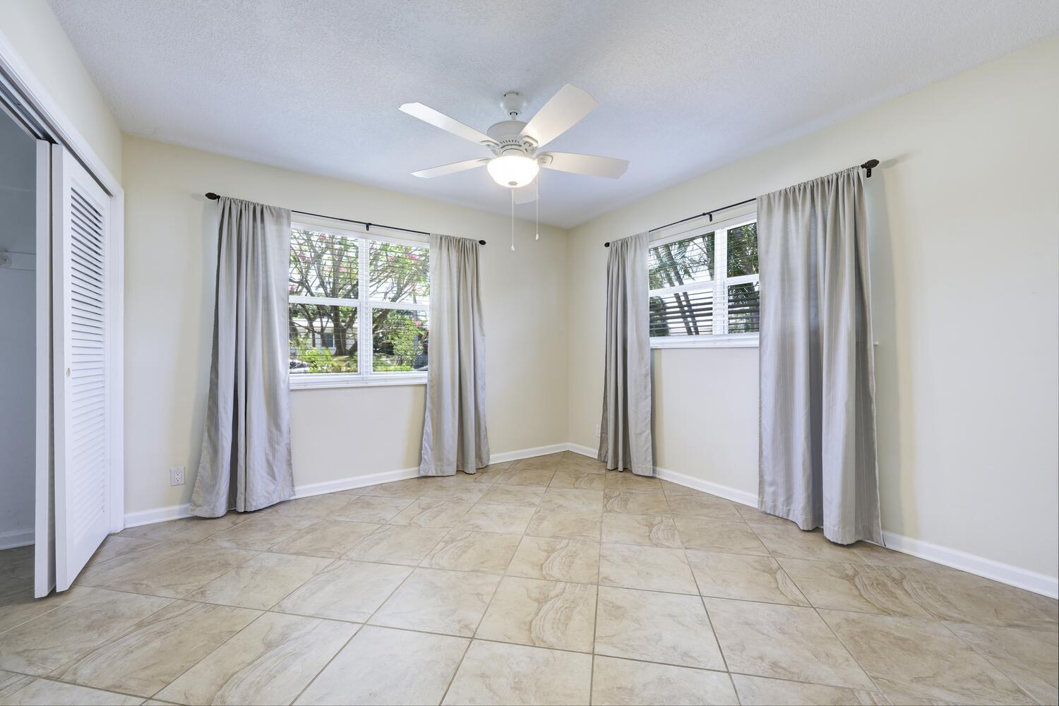 1452 Crest Drive