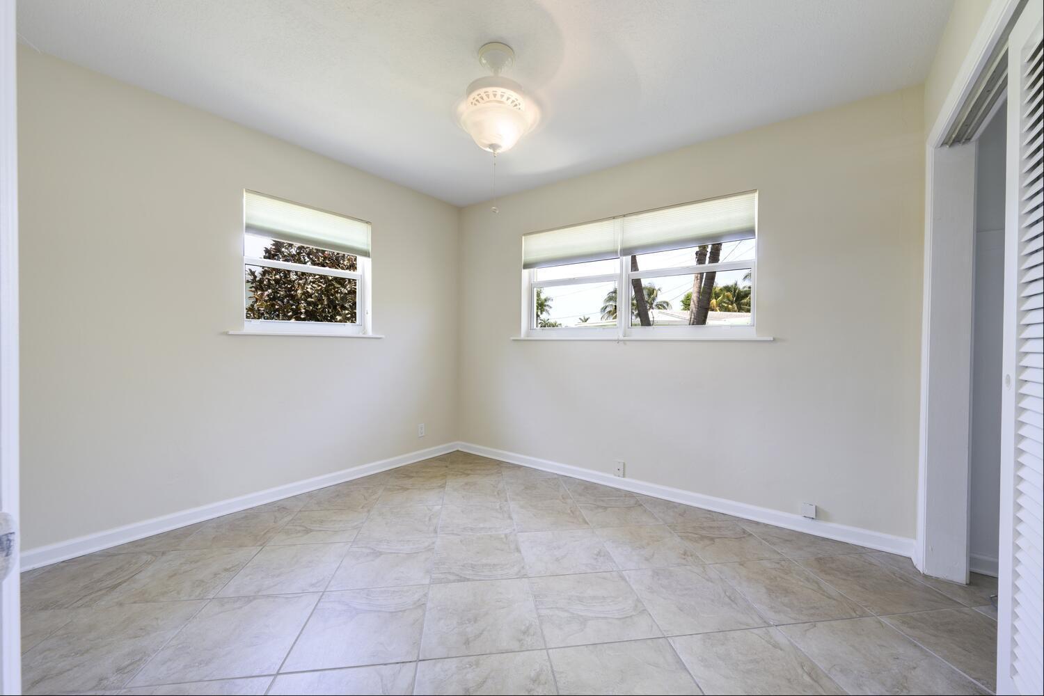 1452 Crest Drive