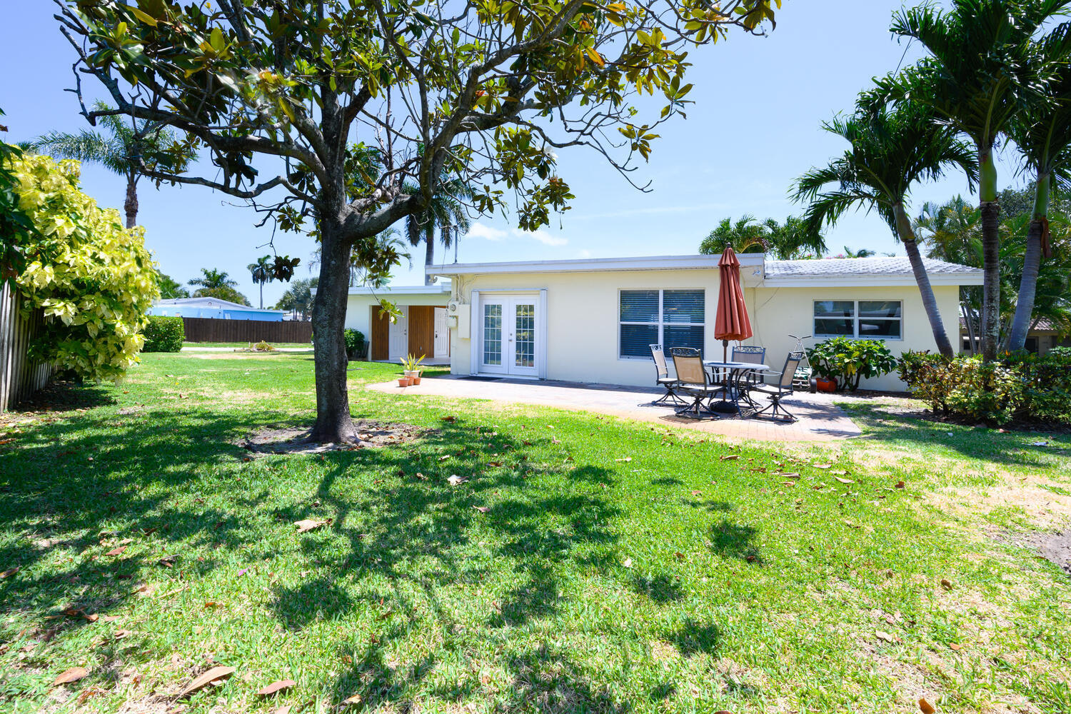 1452 Crest Drive