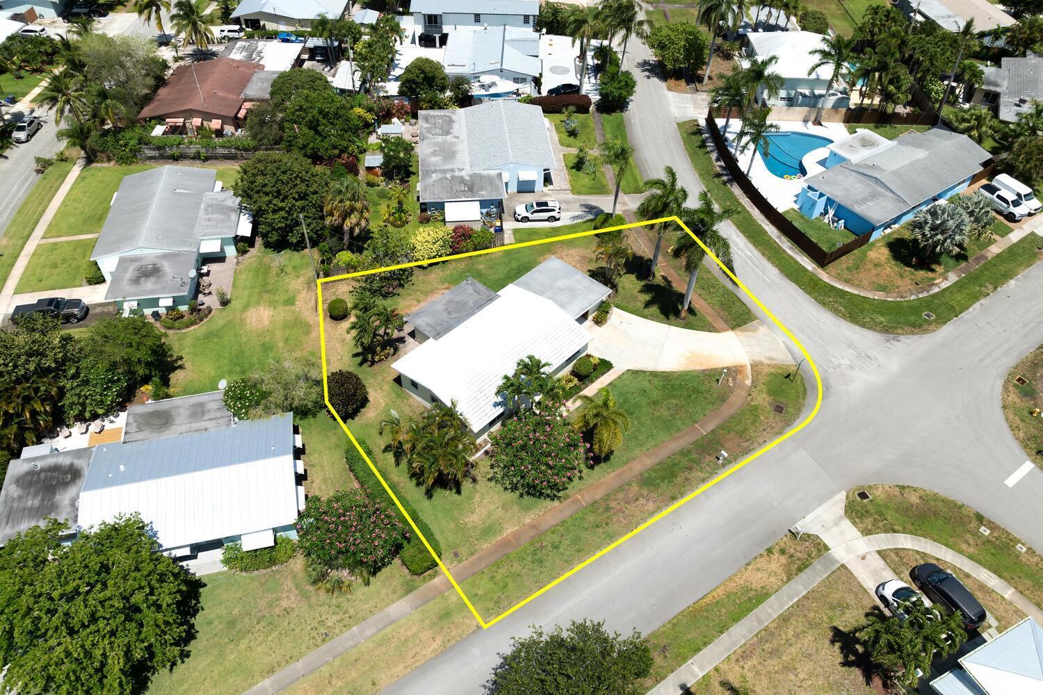1452 Crest Drive
