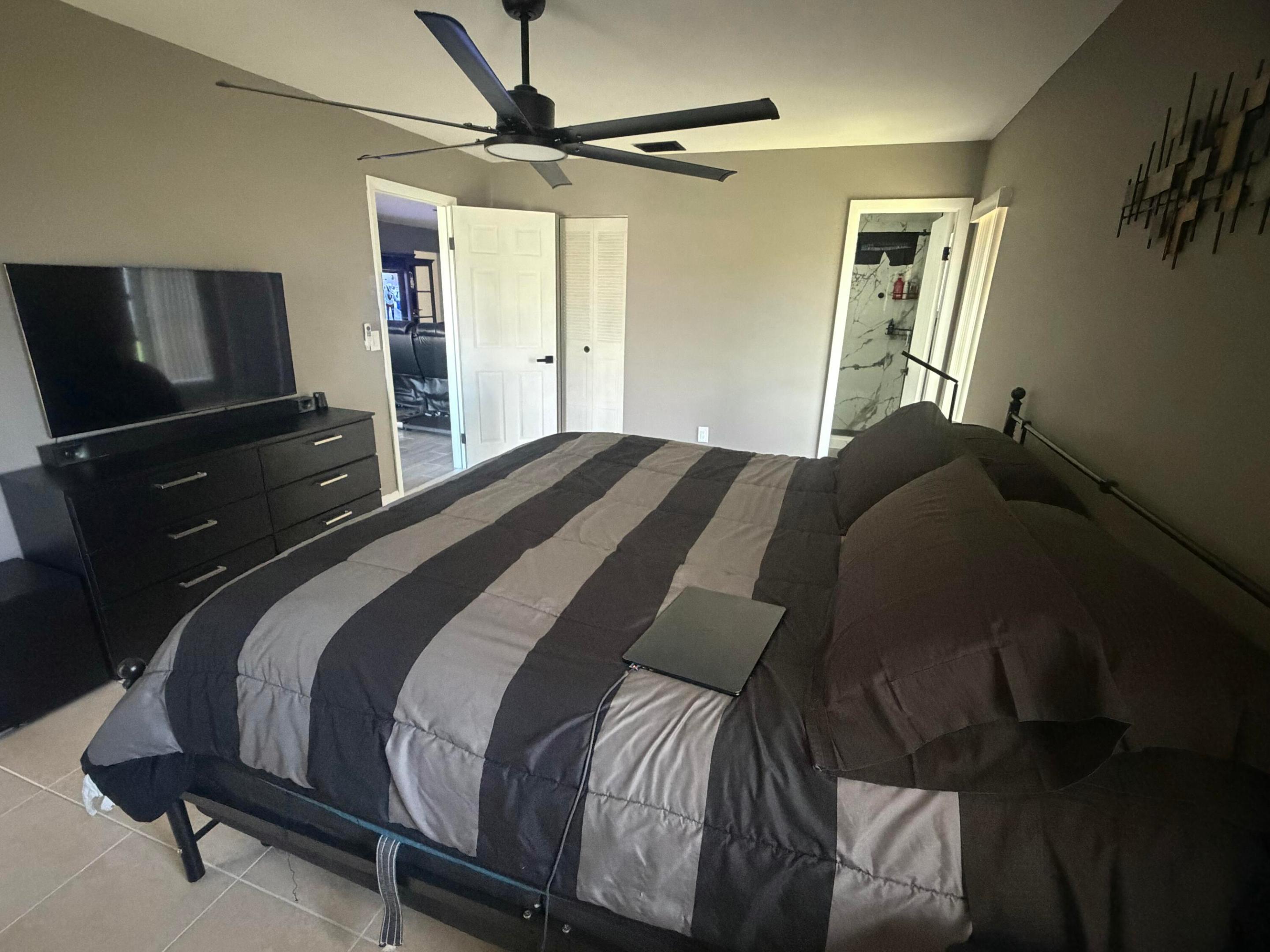 6313 Tall Cypress Circle