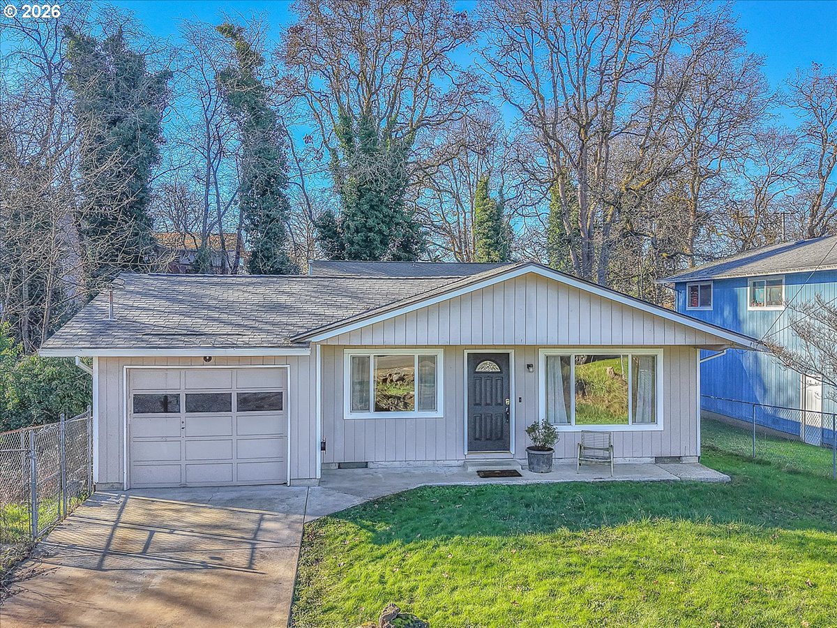 415 S 12TH ST, St. Helens