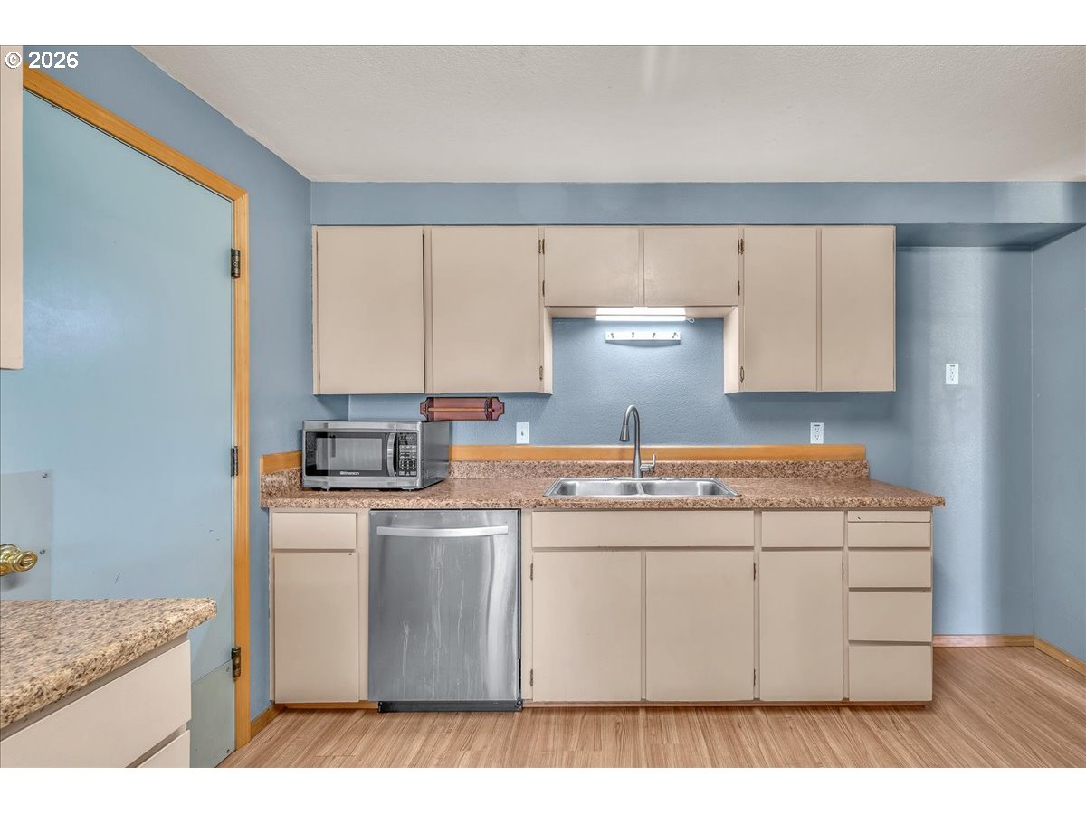 415 S 12TH ST, St. Helens