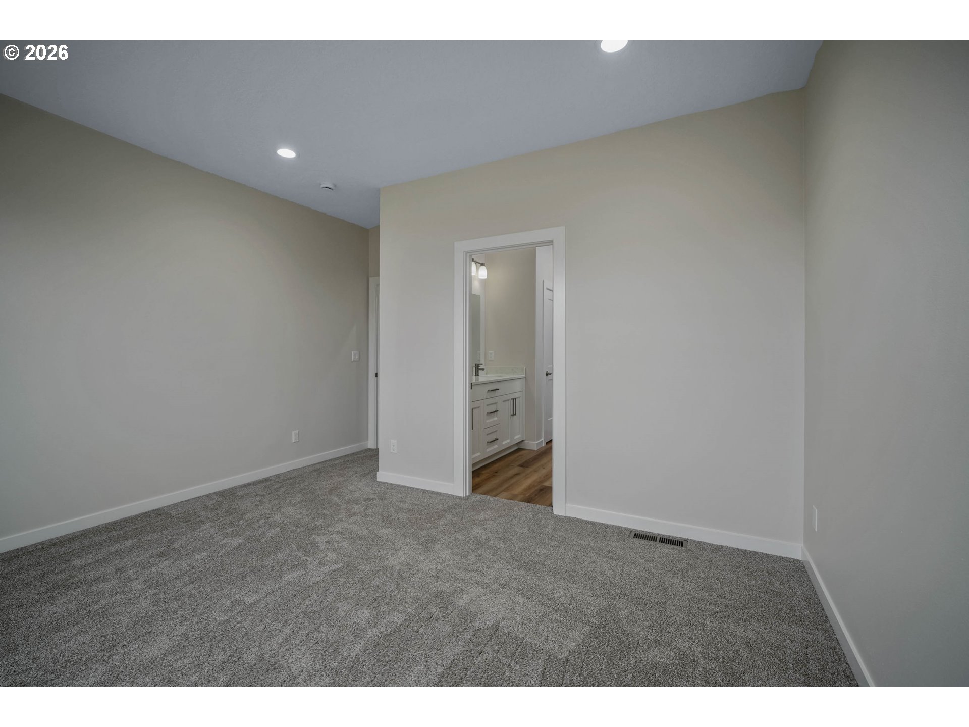 6699 Naomi Danielle ST SE