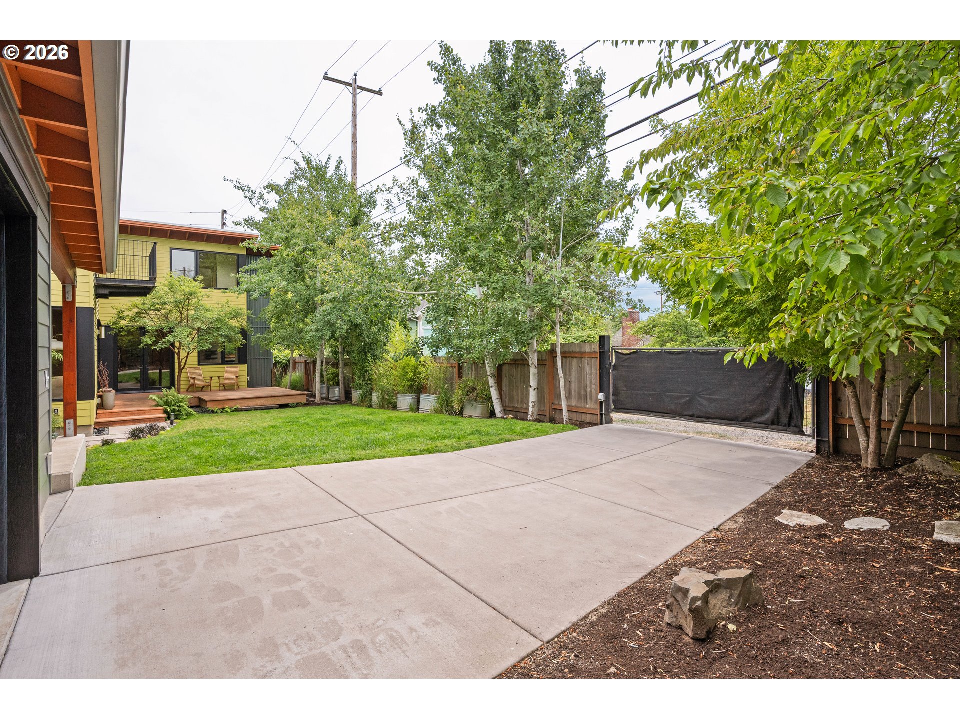 1455 E 23rd AVE