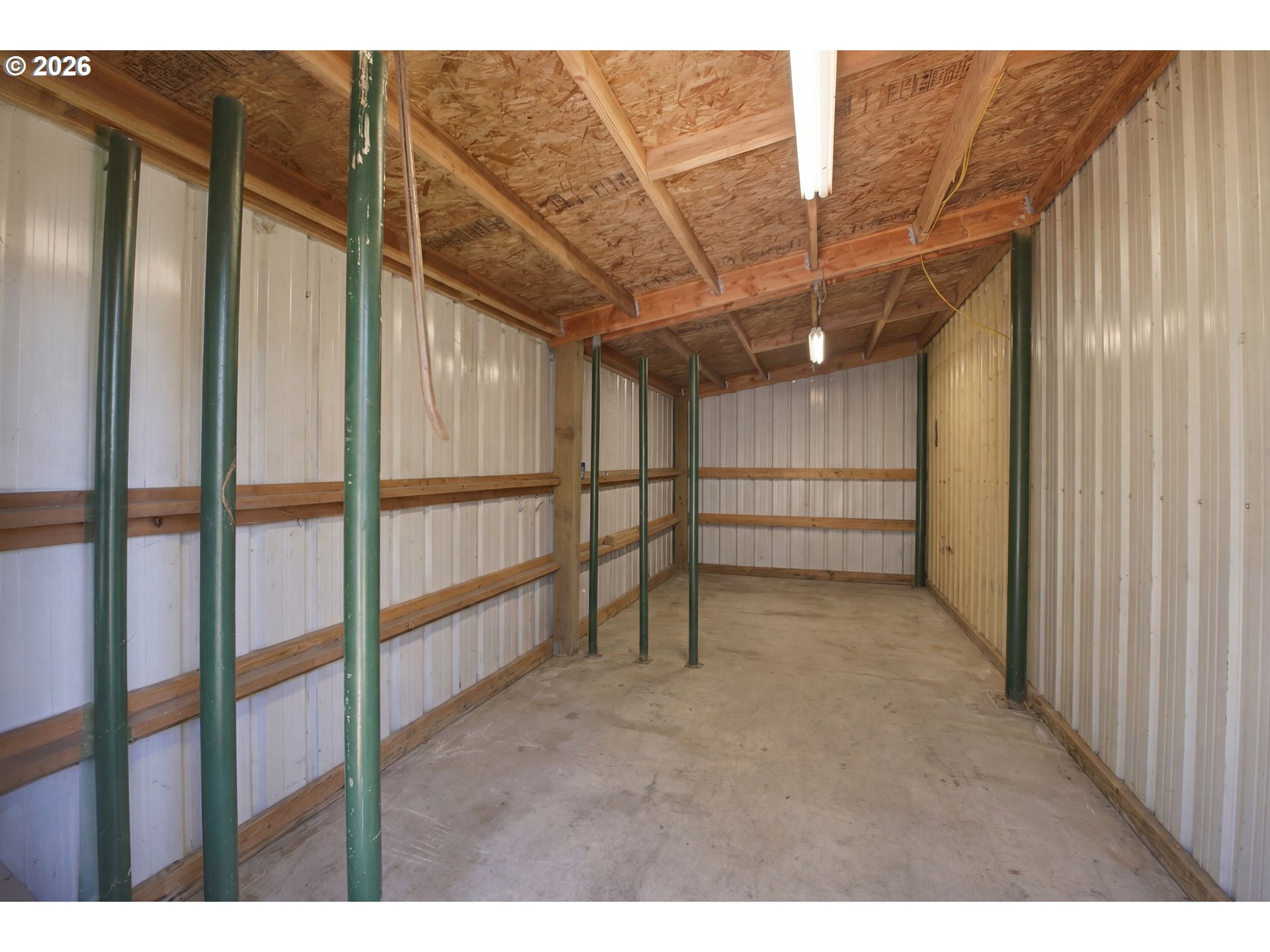 32797 DAN CUPP RD, St. Helens