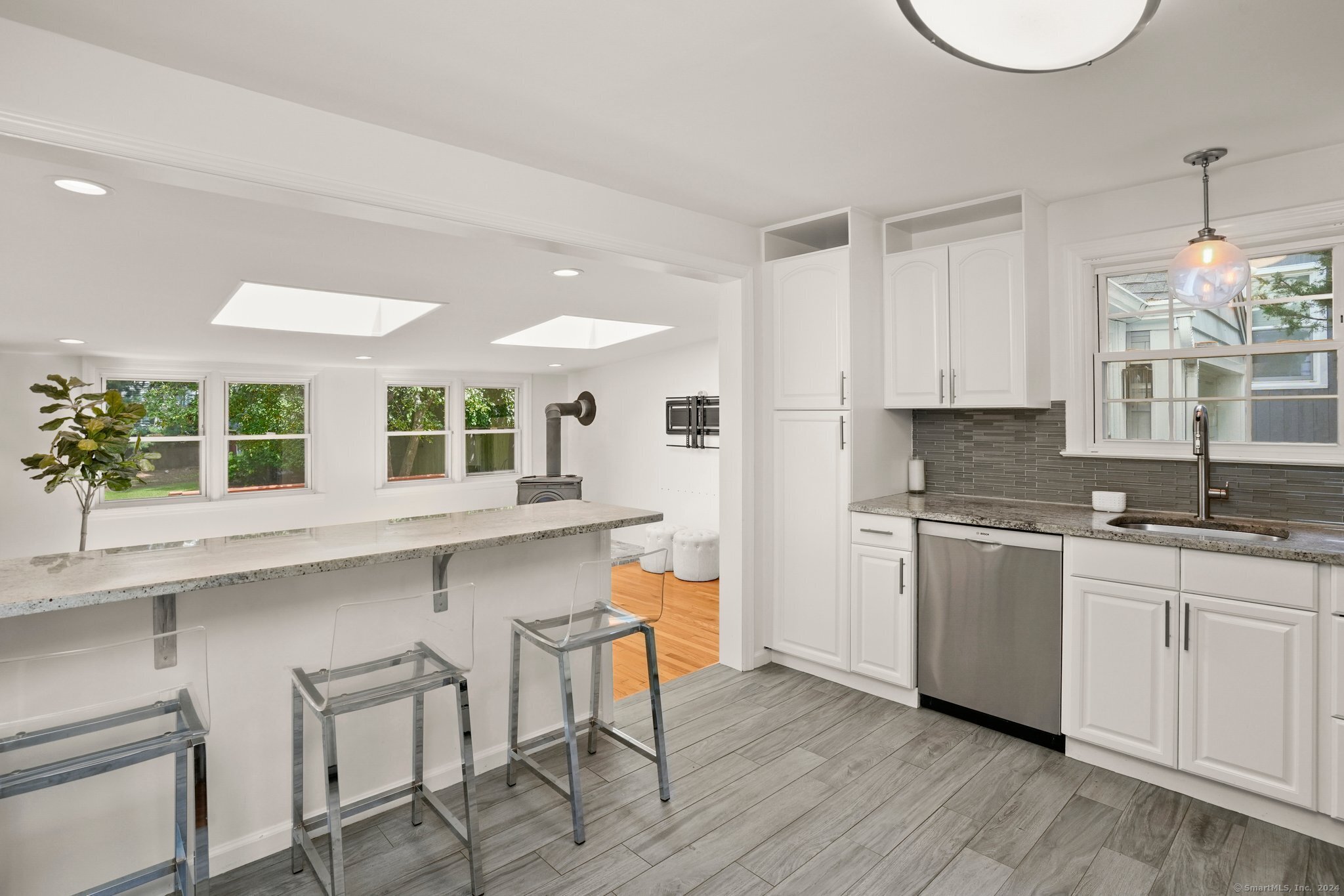 25 McAllister Avenue