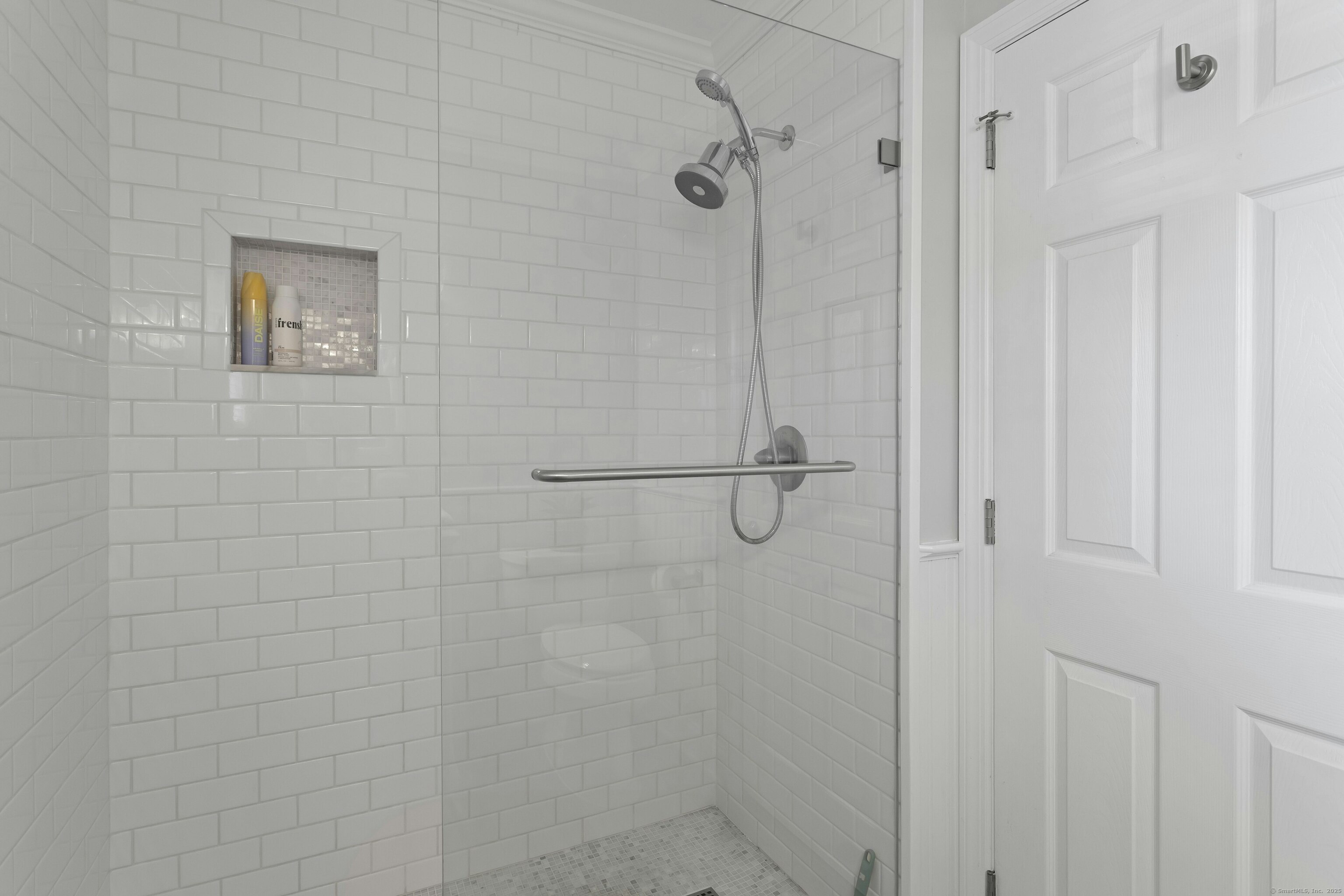 296 Main Avenue APT 15