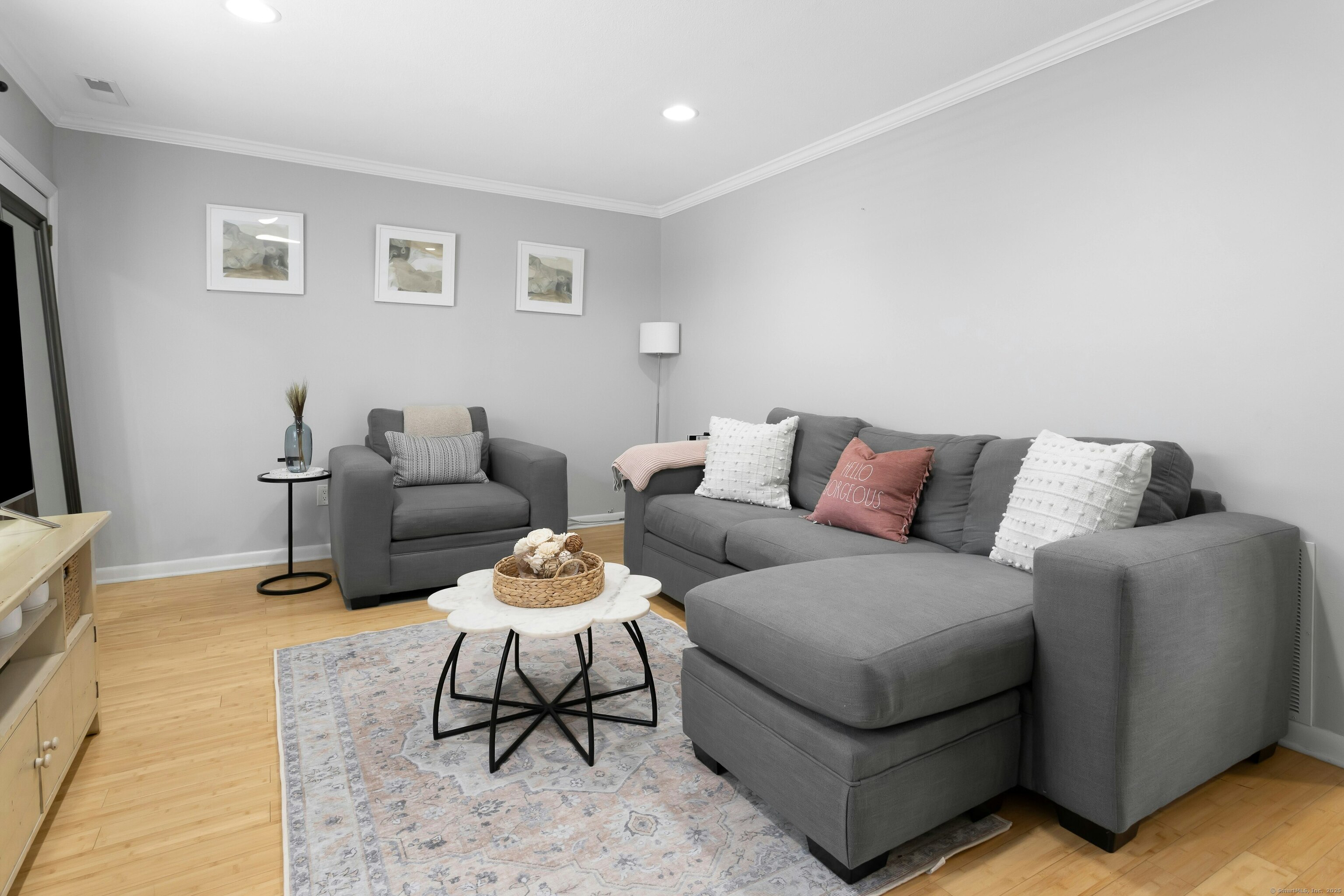 296 Main Avenue APT 15