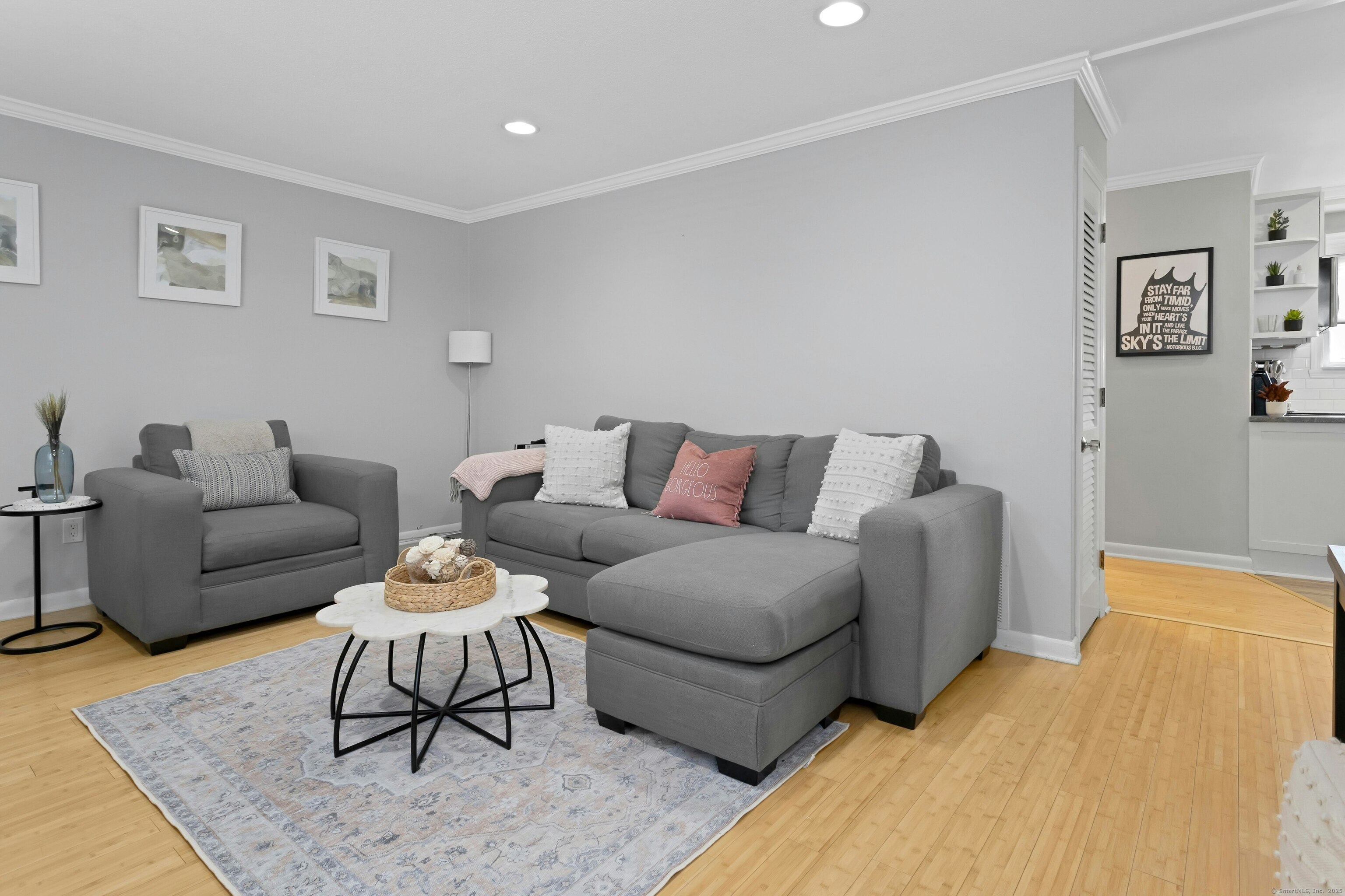 296 Main Avenue APT 15