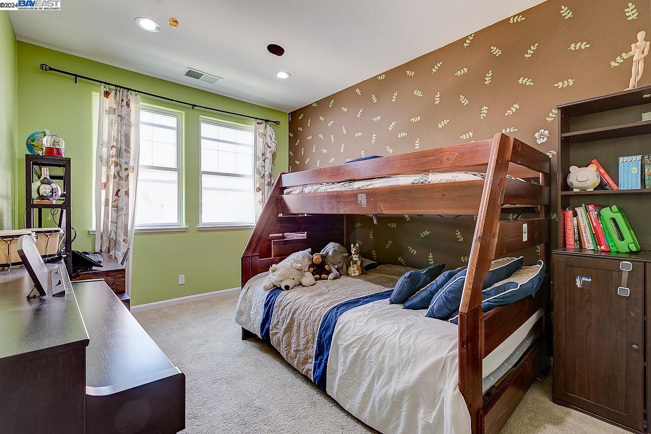 436 Boulder Ter