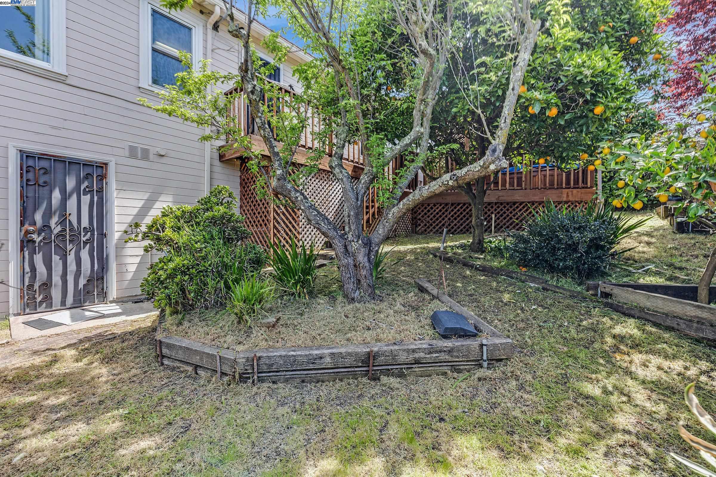1365 Graff Ave
