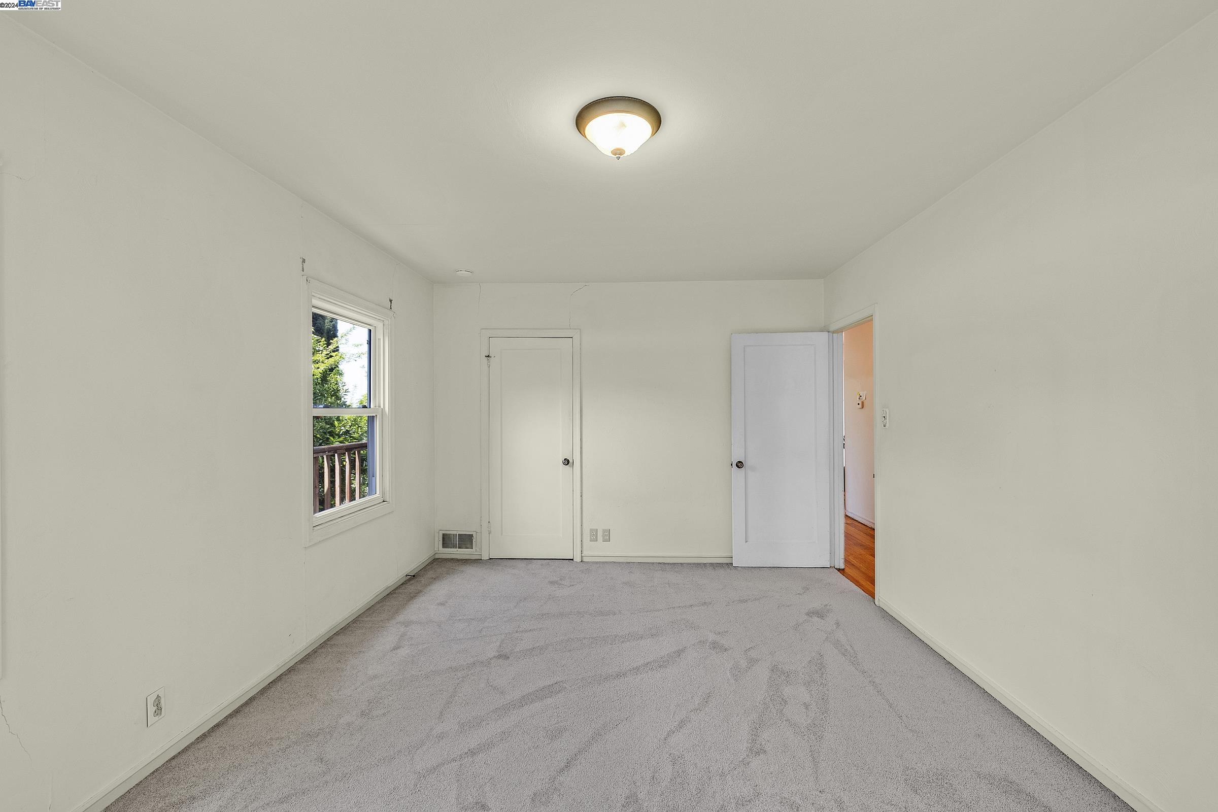 1365 Graff Ave