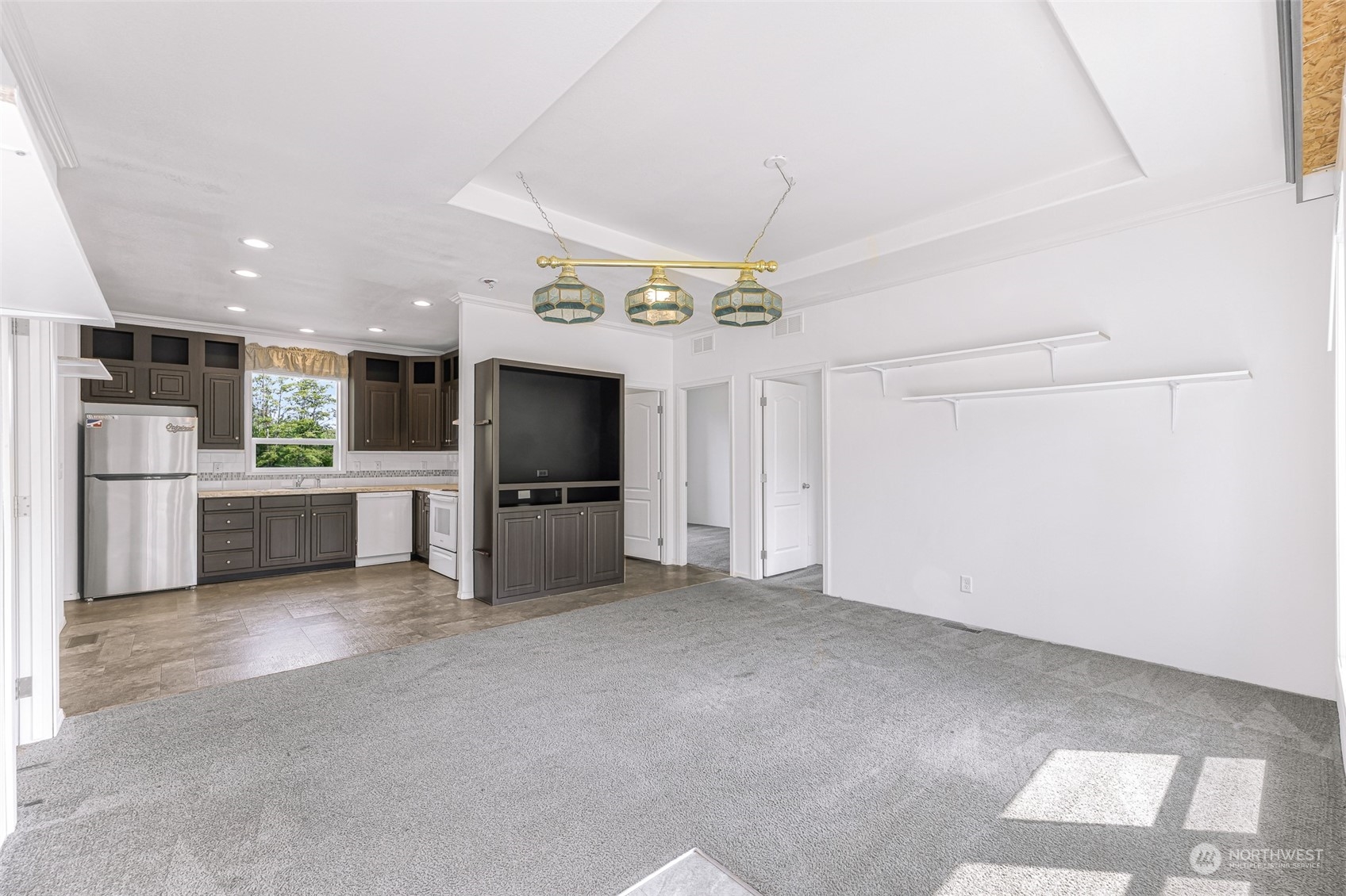 4230 Bay Road