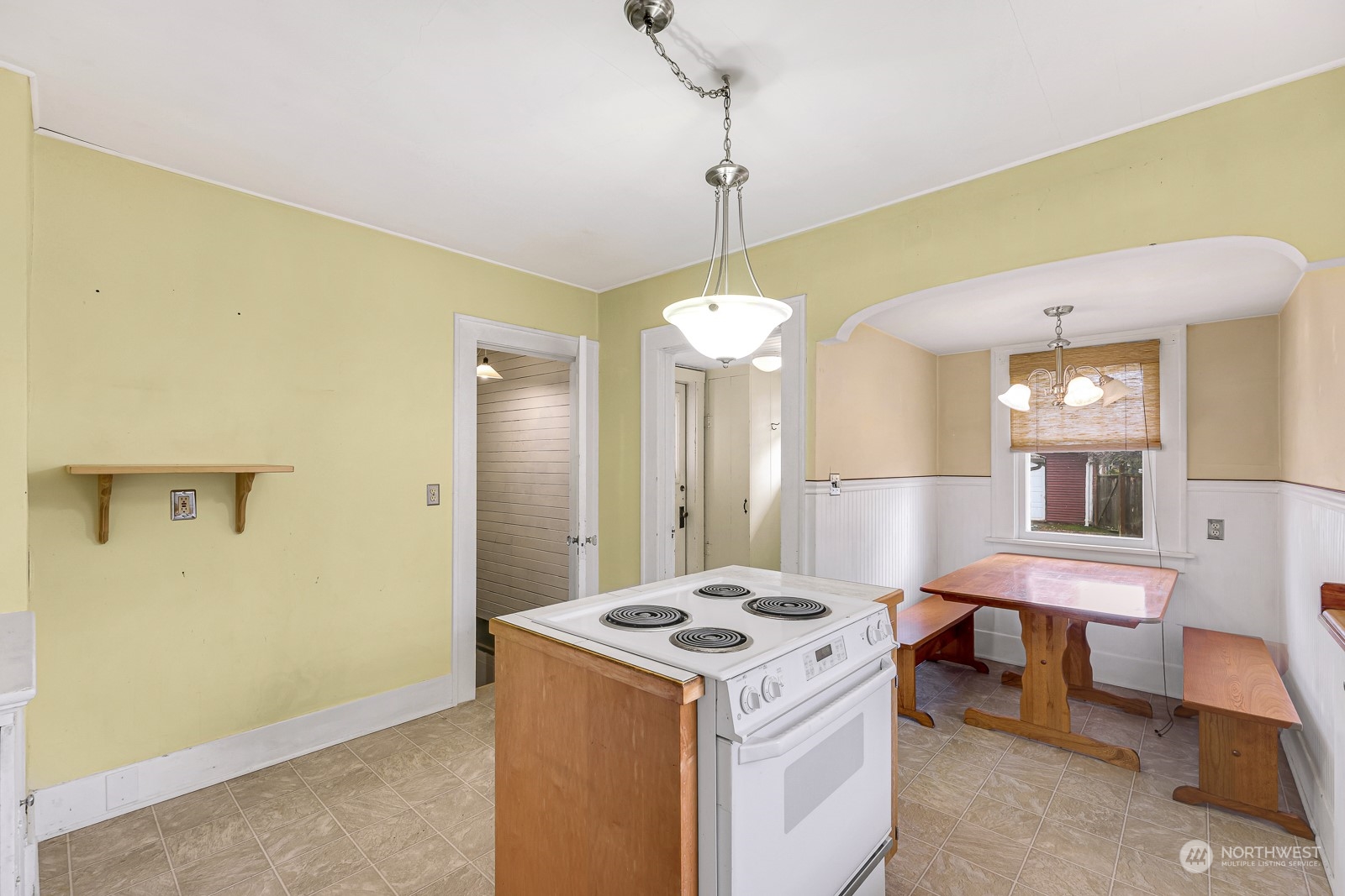 2814 Sunset Drive