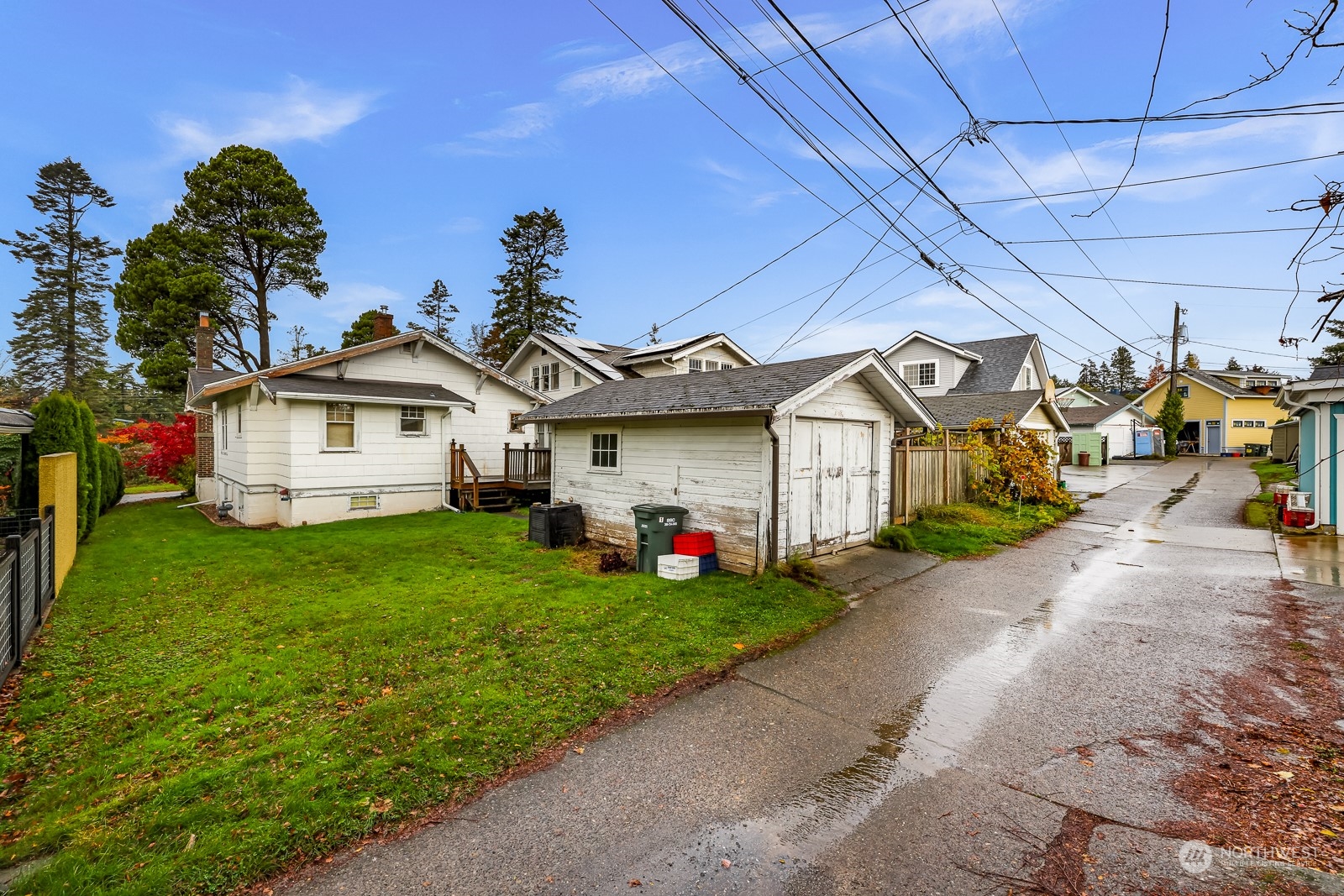 2814 Sunset Drive