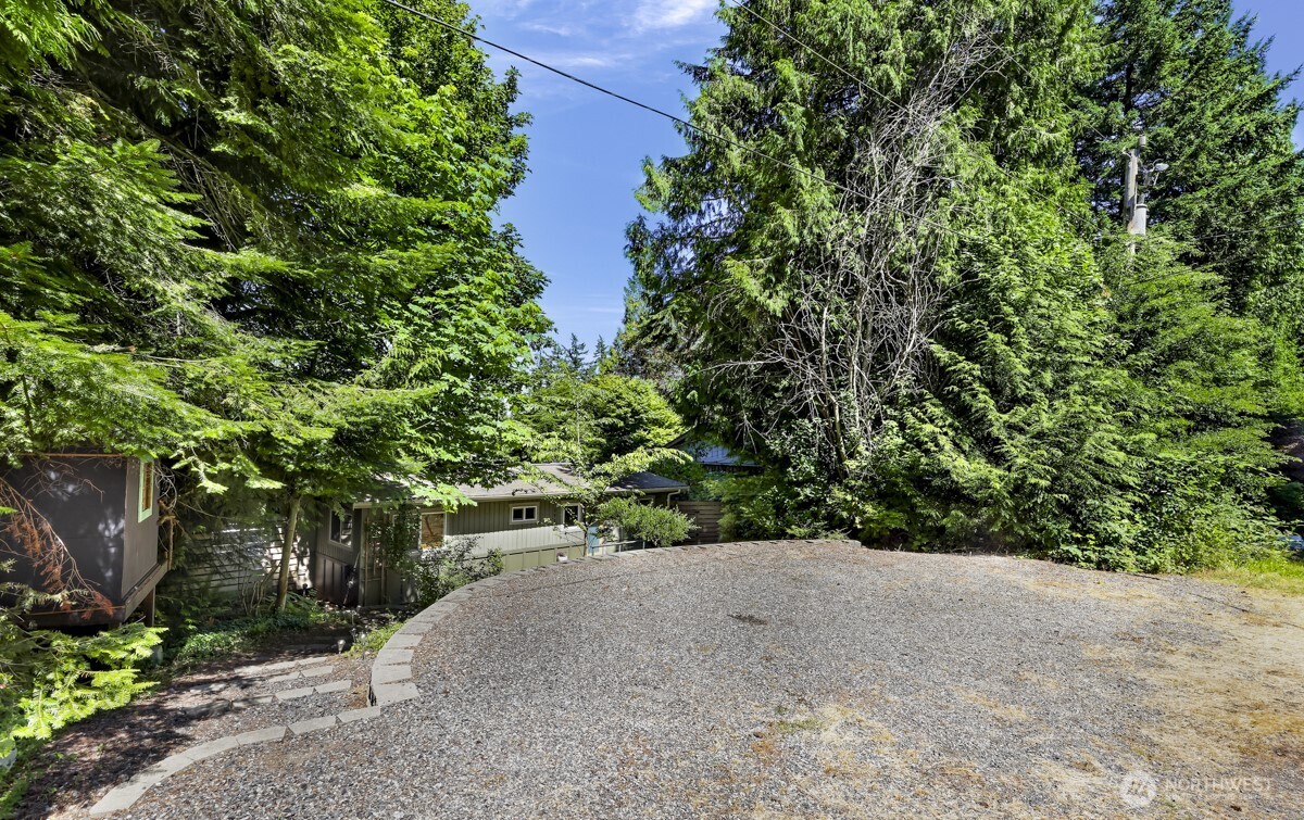 2920 Cedar Avenue