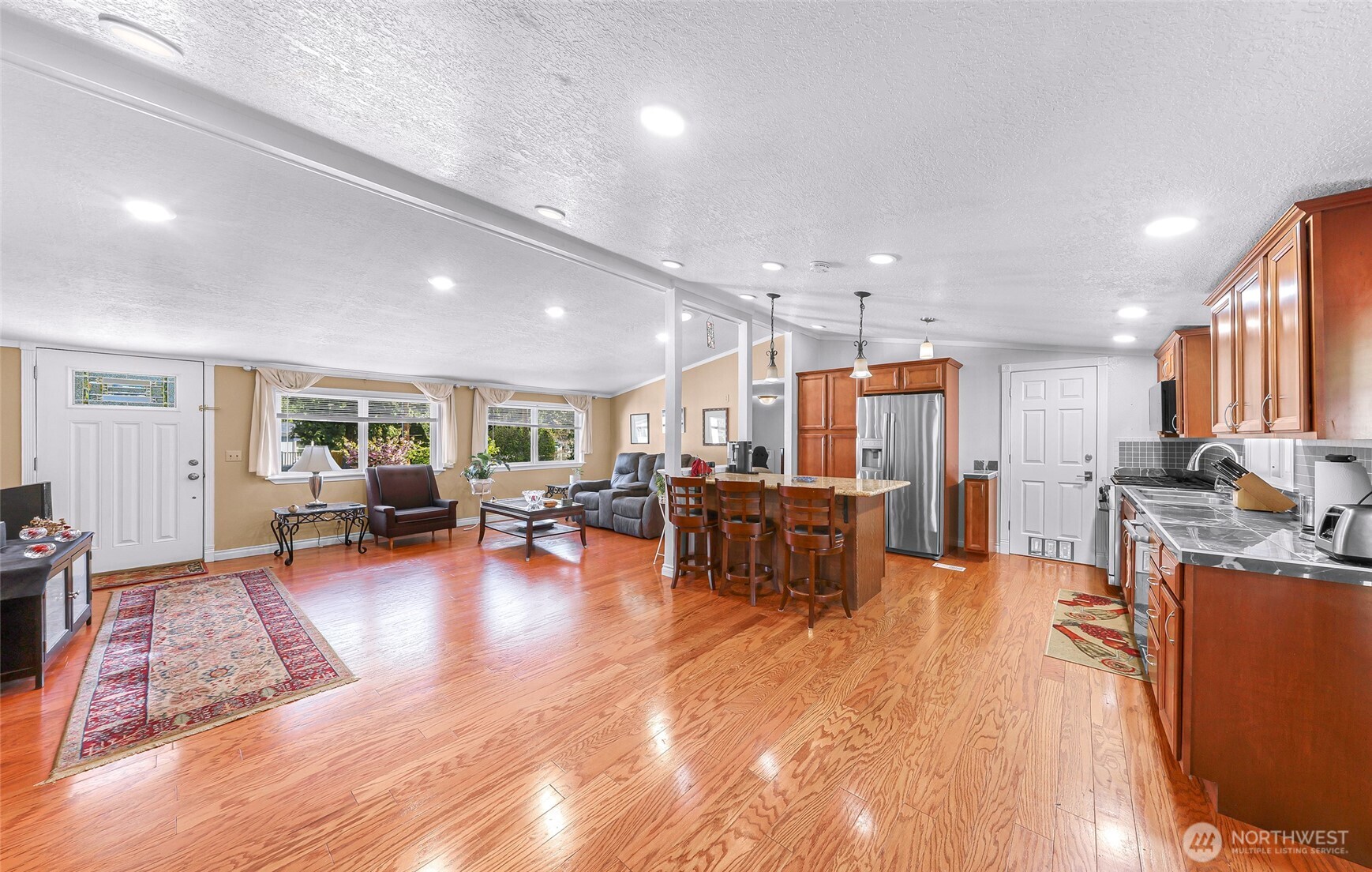 8633 Harbor Drive