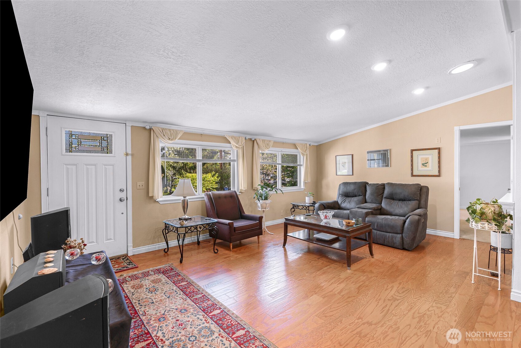 8633 Harbor Drive