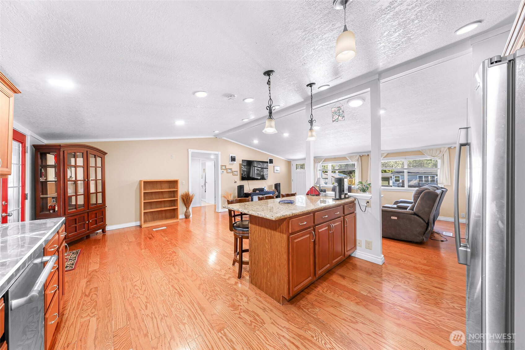 8633 Harbor Drive